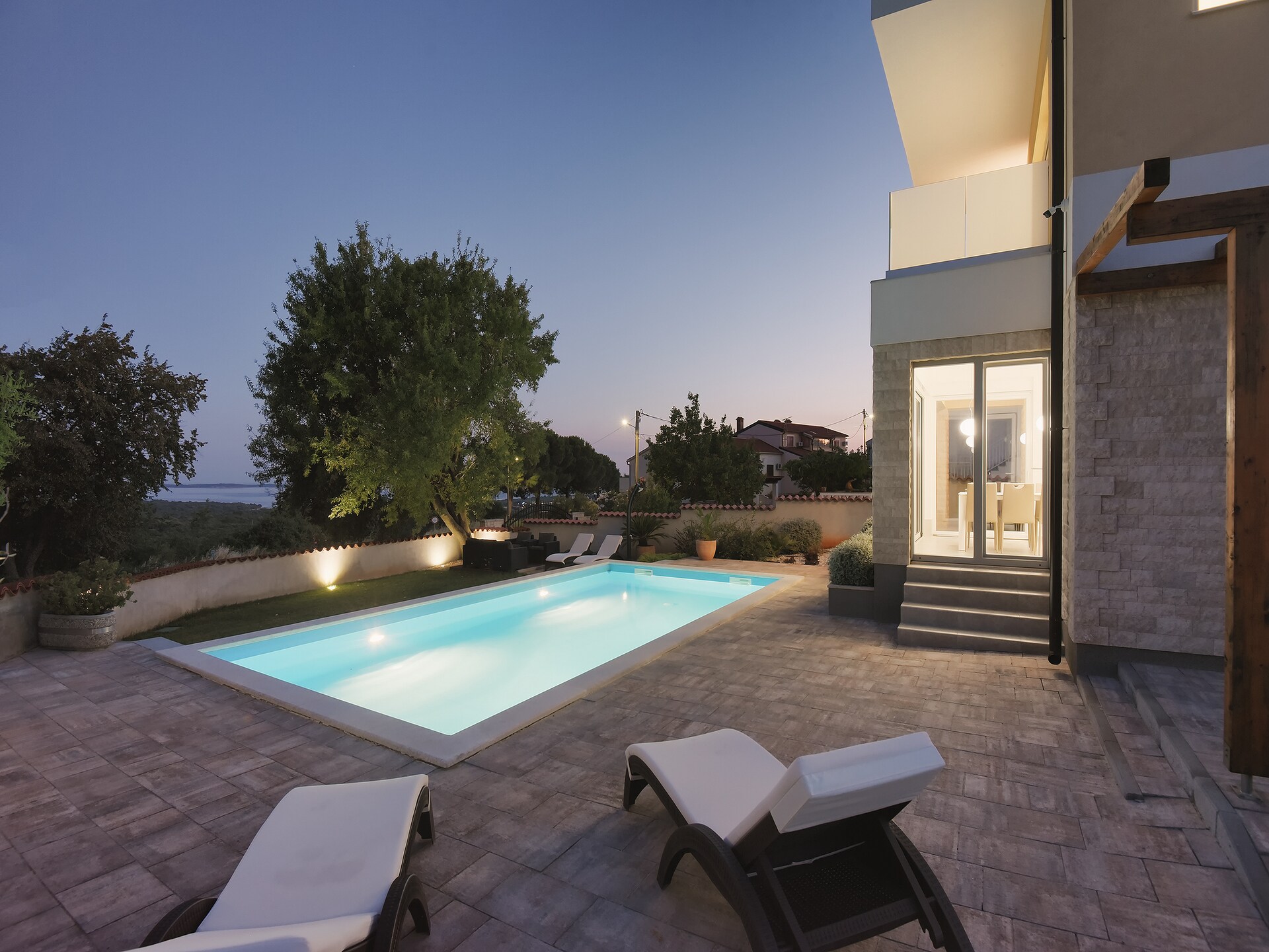Villa White: Moderne vrijstaande villa met privézwembad en sauna bij Barbariga - foto 16