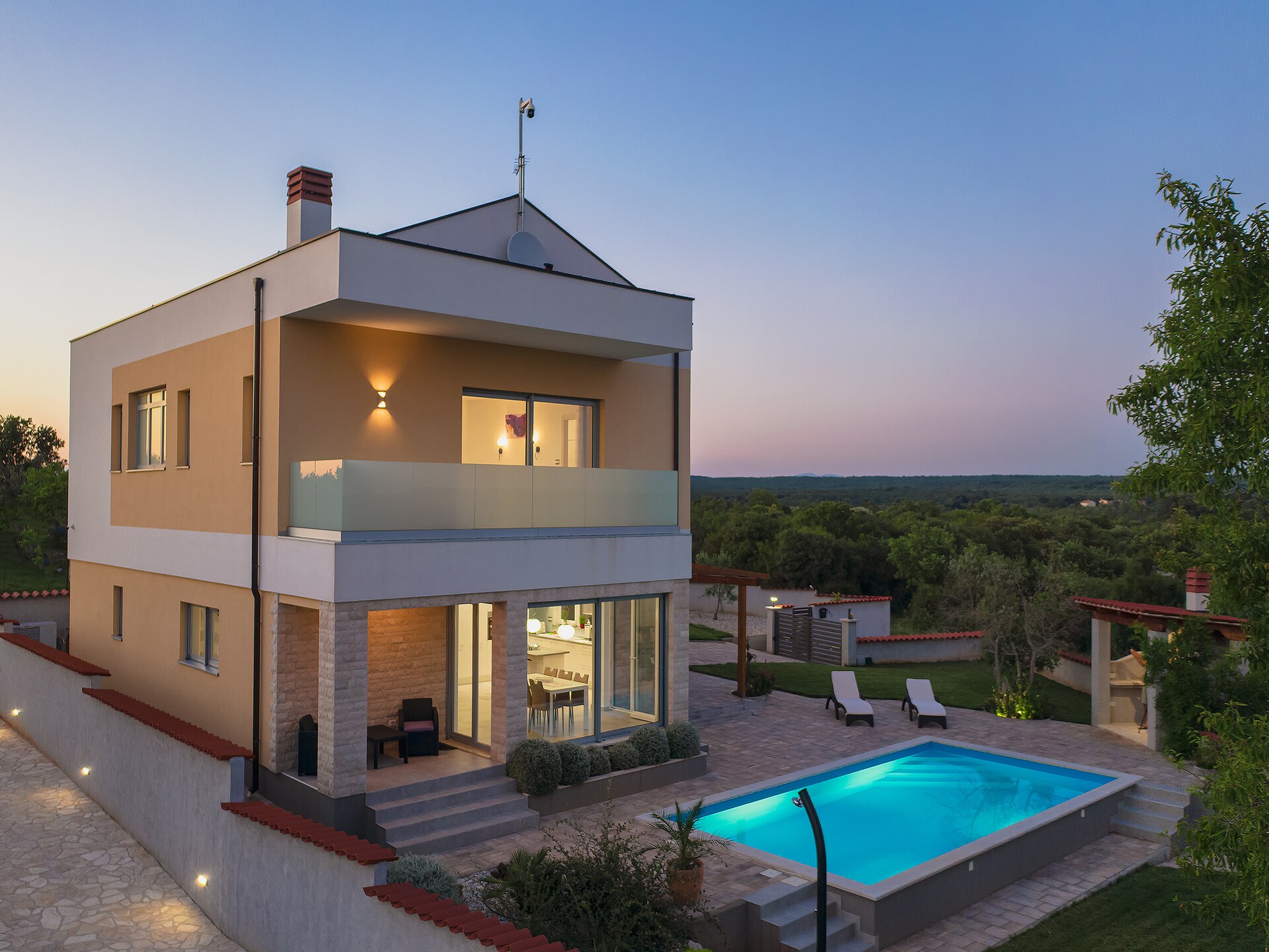 Villa White: Moderne vrijstaande villa met privézwembad en sauna bij Barbariga - foto 18