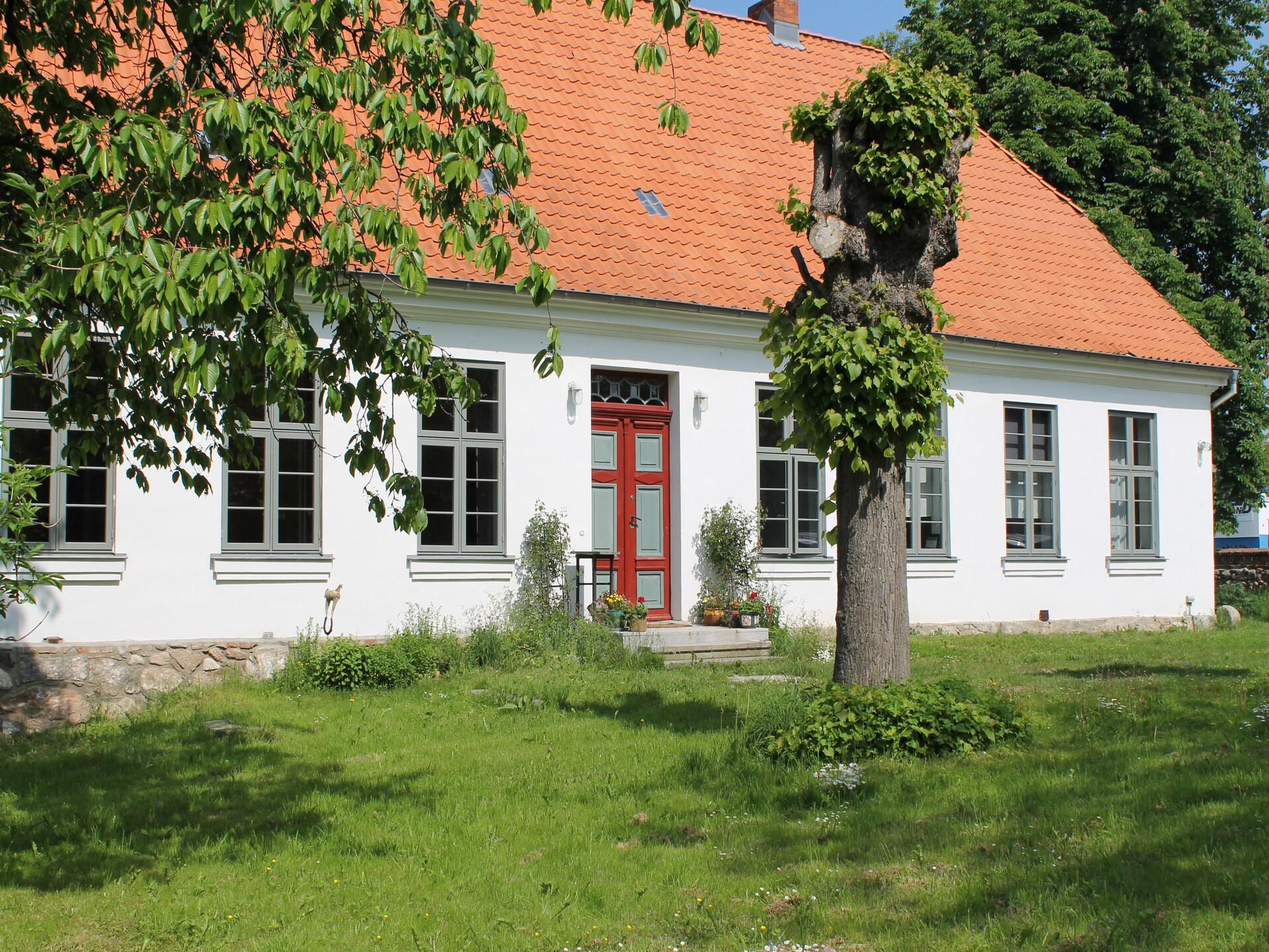 Historisch appartement bij golfbaan in Steffenshagen - foto 5