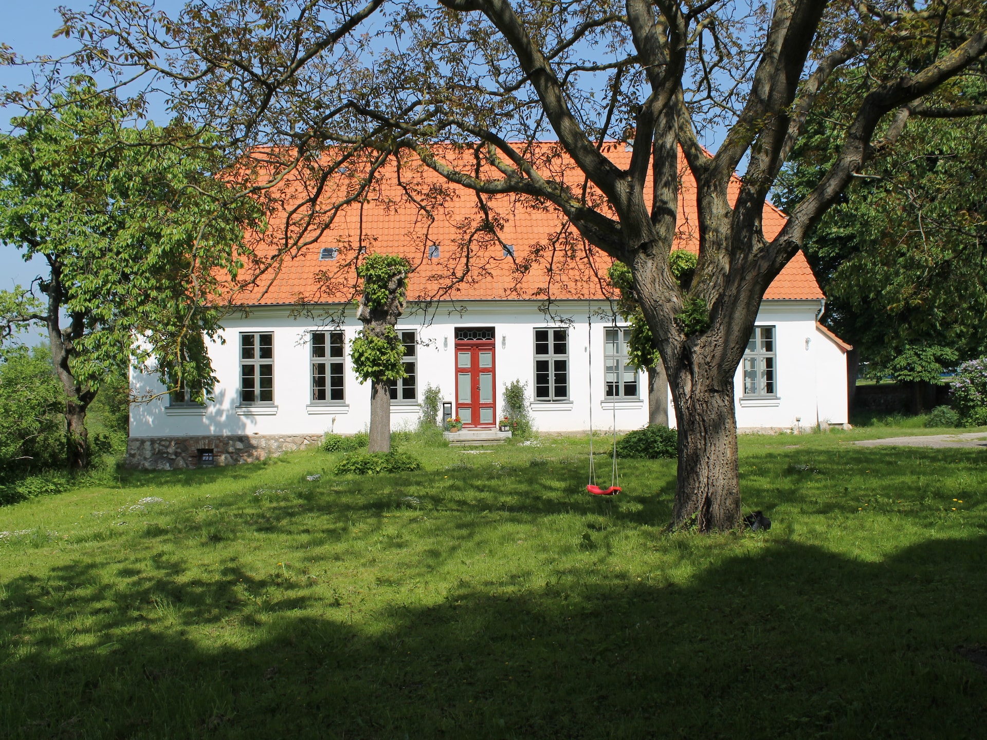 Historisch appartement bij golfbaan in Steffenshagen - foto 18