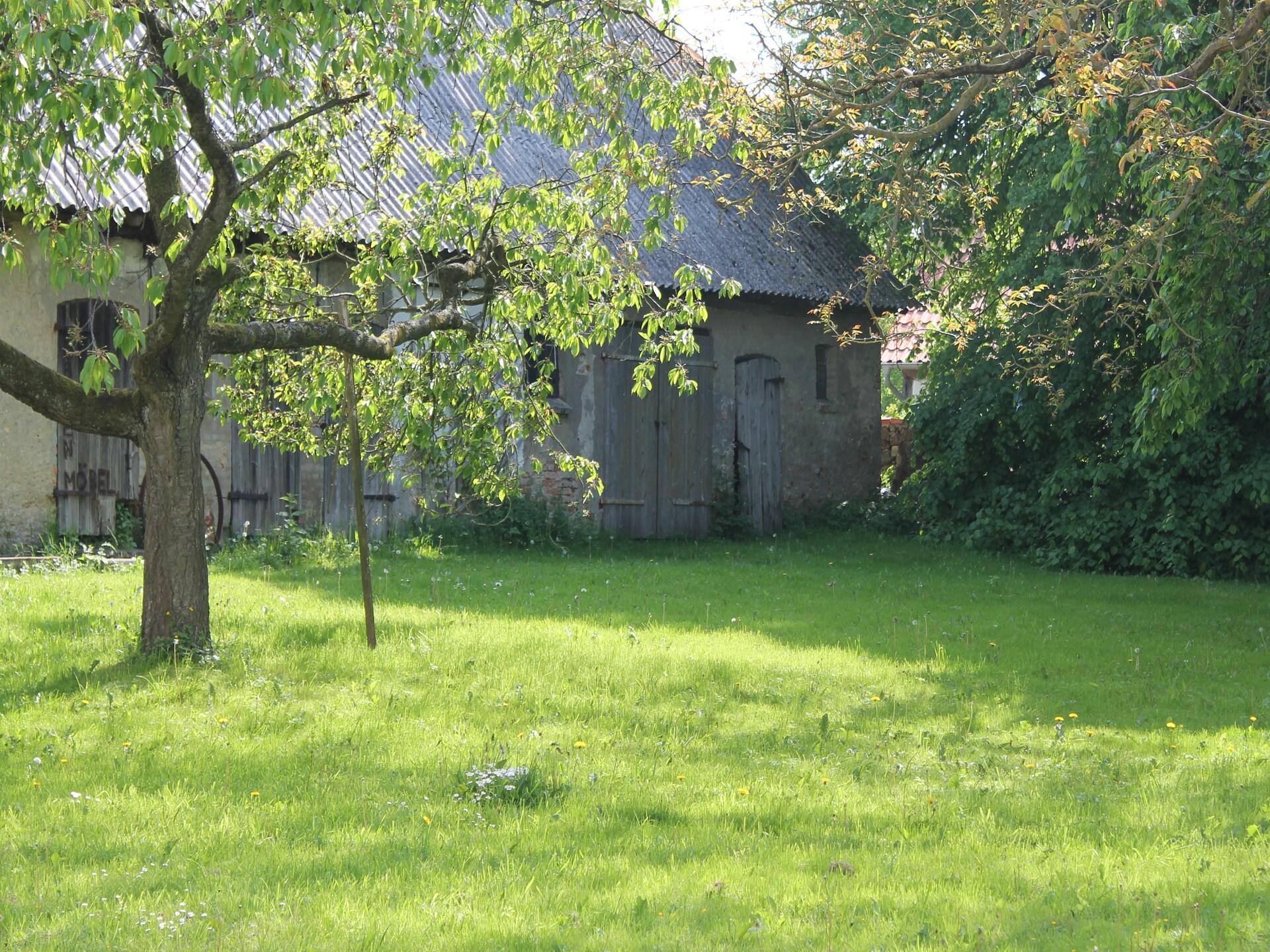 Historisch appartement bij golfbaan in Steffenshagen - foto 21