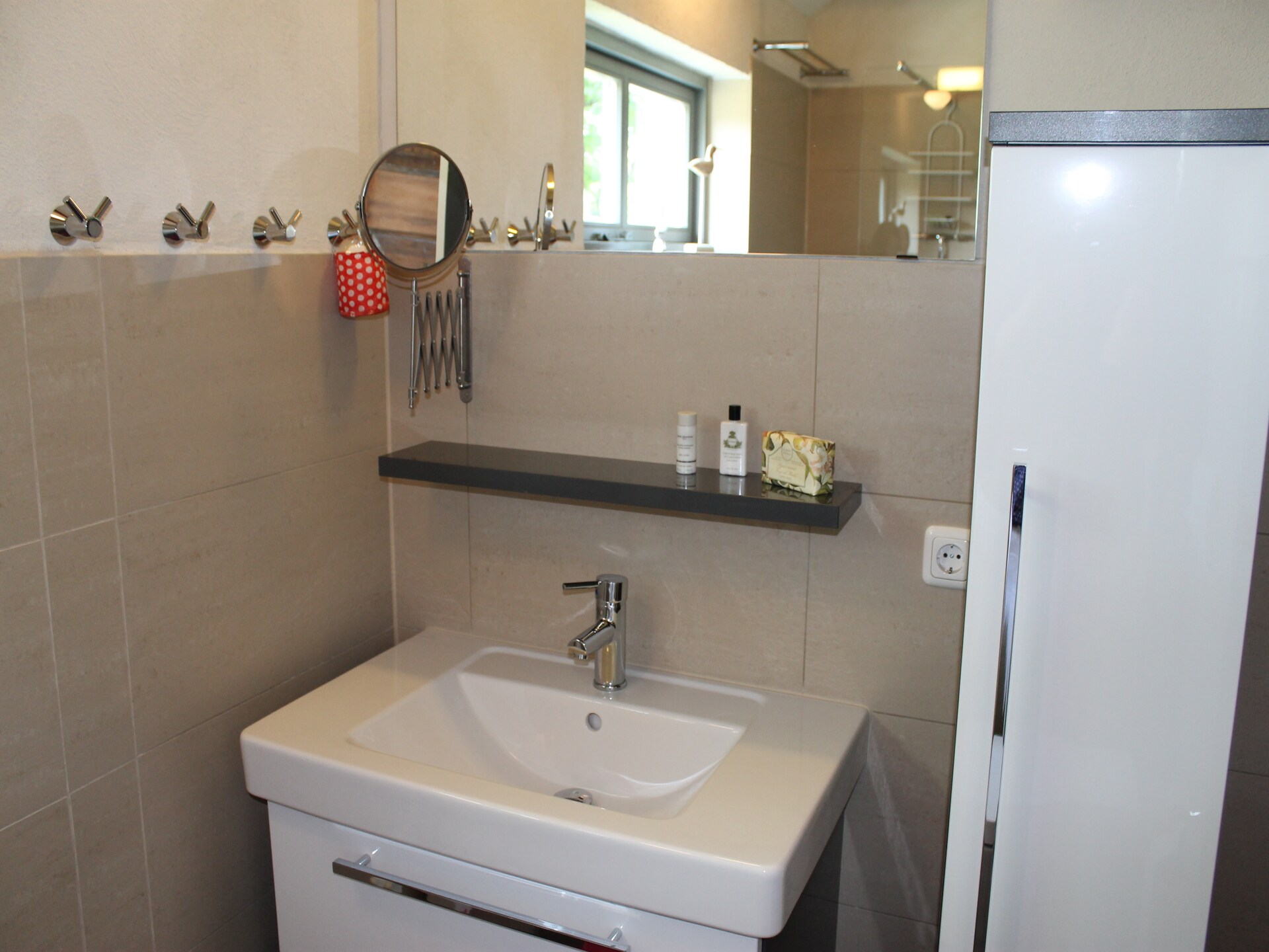 Historisch appartement bij golfbaan in Steffenshagen - foto 16