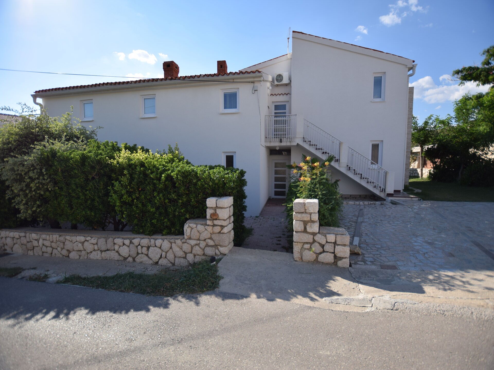 Snjeska 4 - foto 2