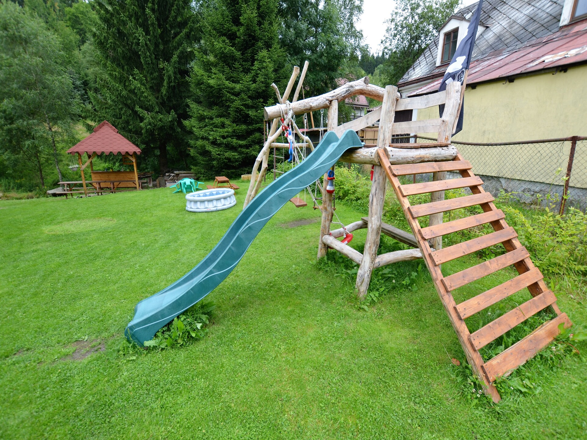 Ruim vakantiehuis Monika voor 14 personen bij Liberec met tuin en sauna - foto 18
