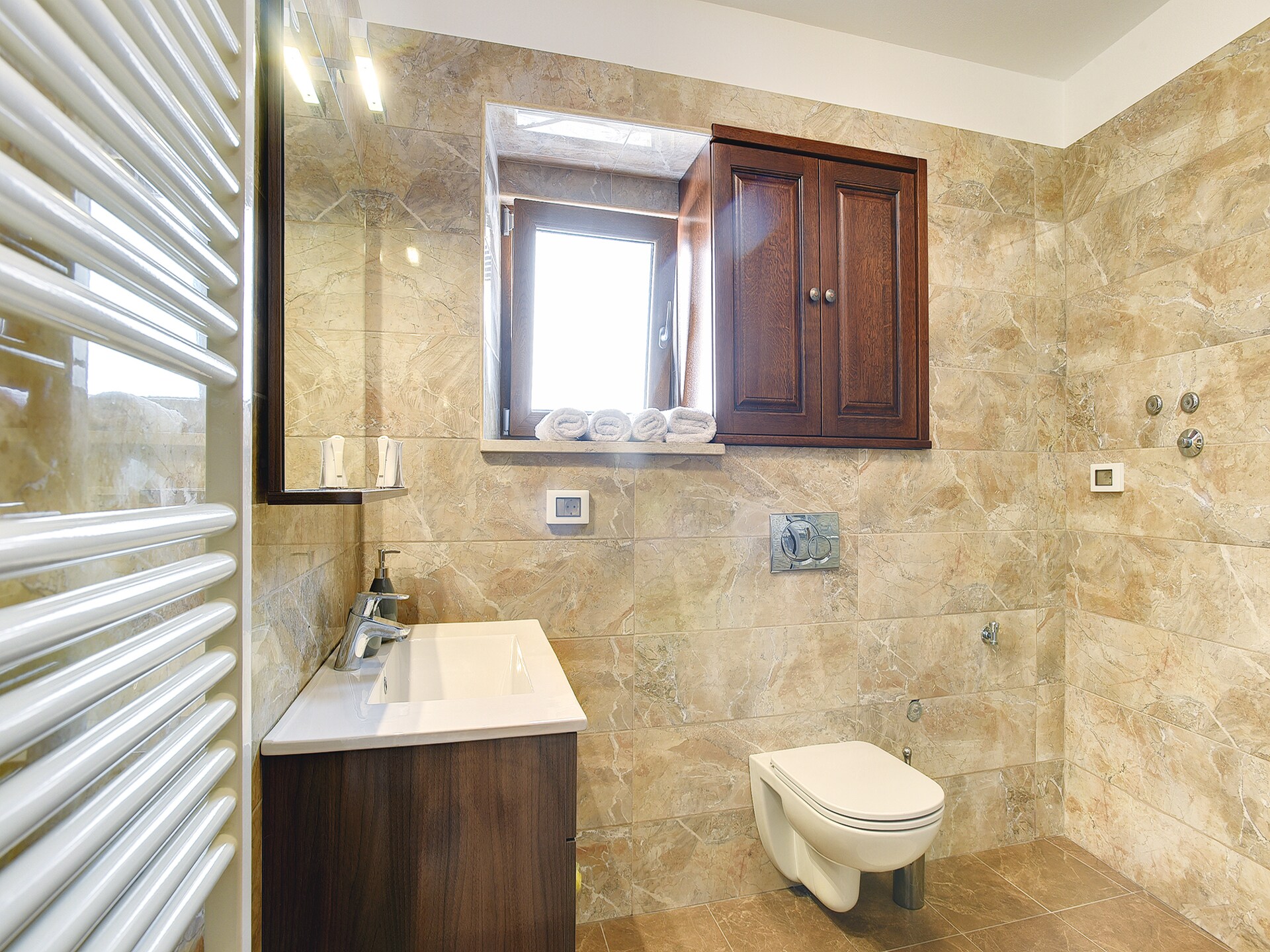 Privézwembad en rust in Villa Beram, Pazin - foto 29