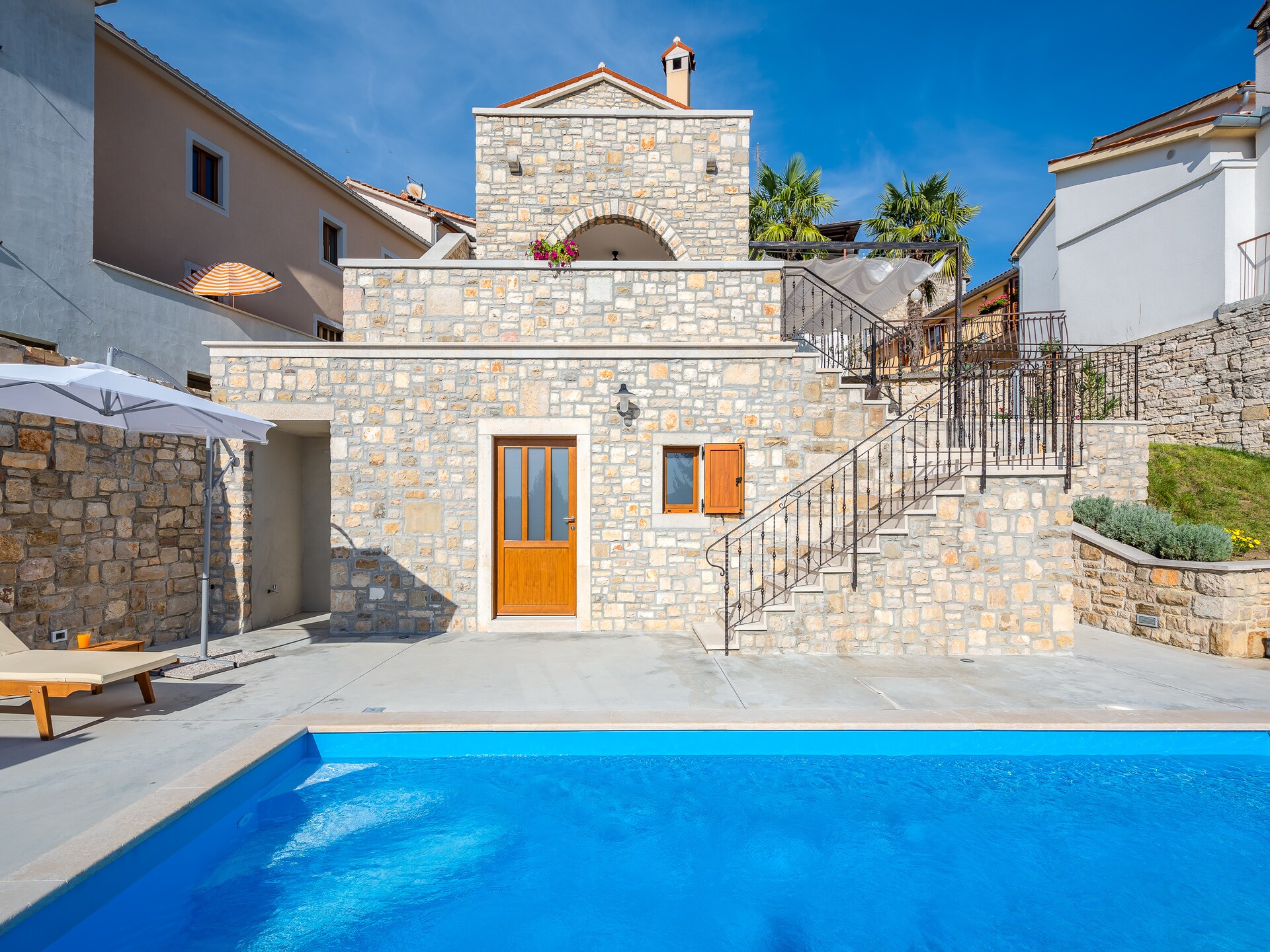 Privézwembad en rust in Villa Beram, Pazin - foto 8