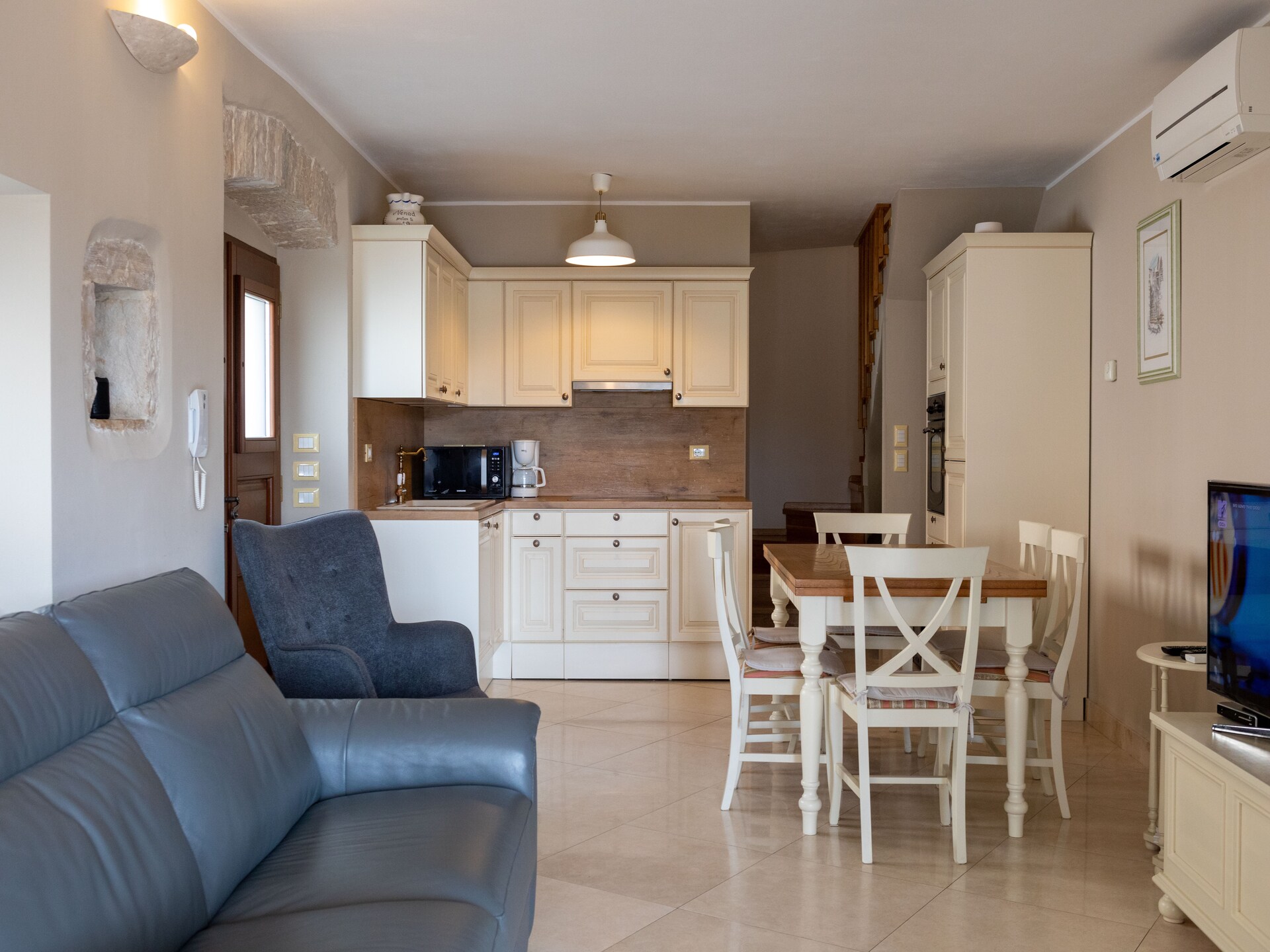 Privézwembad en rust in Villa Beram, Pazin - foto 40