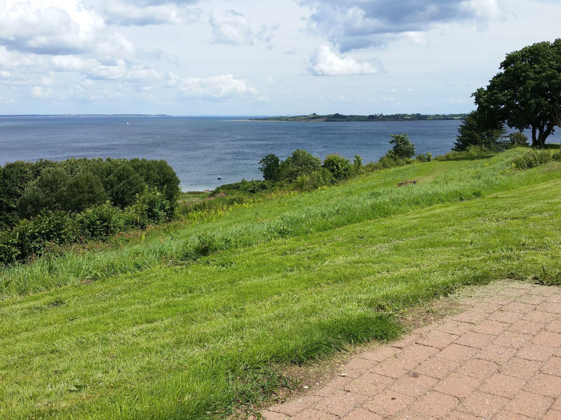 Vrijstaand vakantiehuis met zeezicht op 200m van het strand bij Aabenraa - foto 12