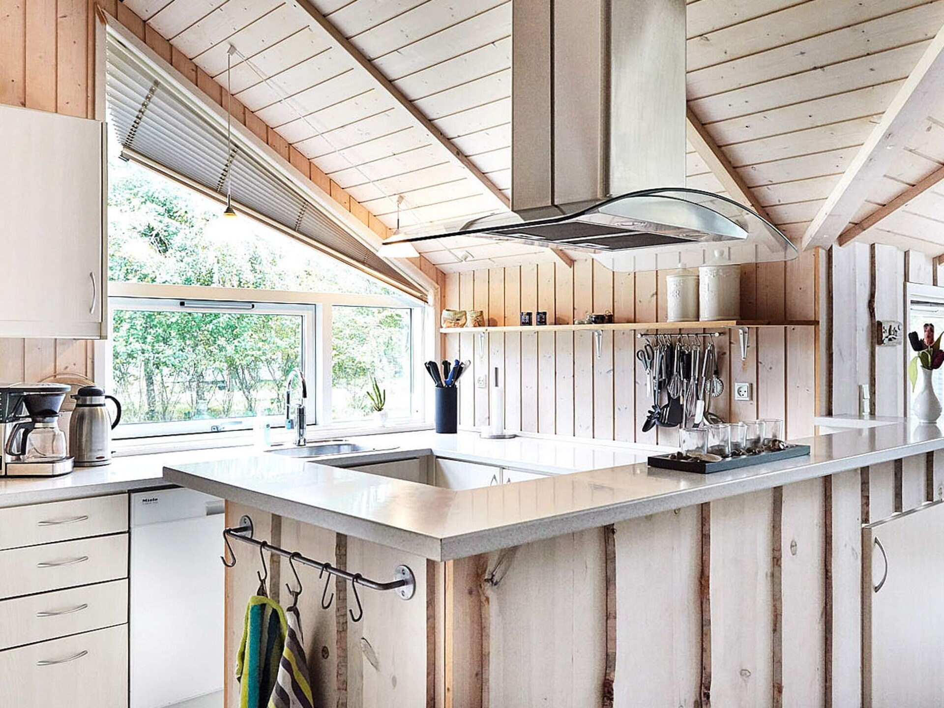 Vrijstaand vakantiehuis met sauna en houtkachel op 200 meter van de kust - foto 13