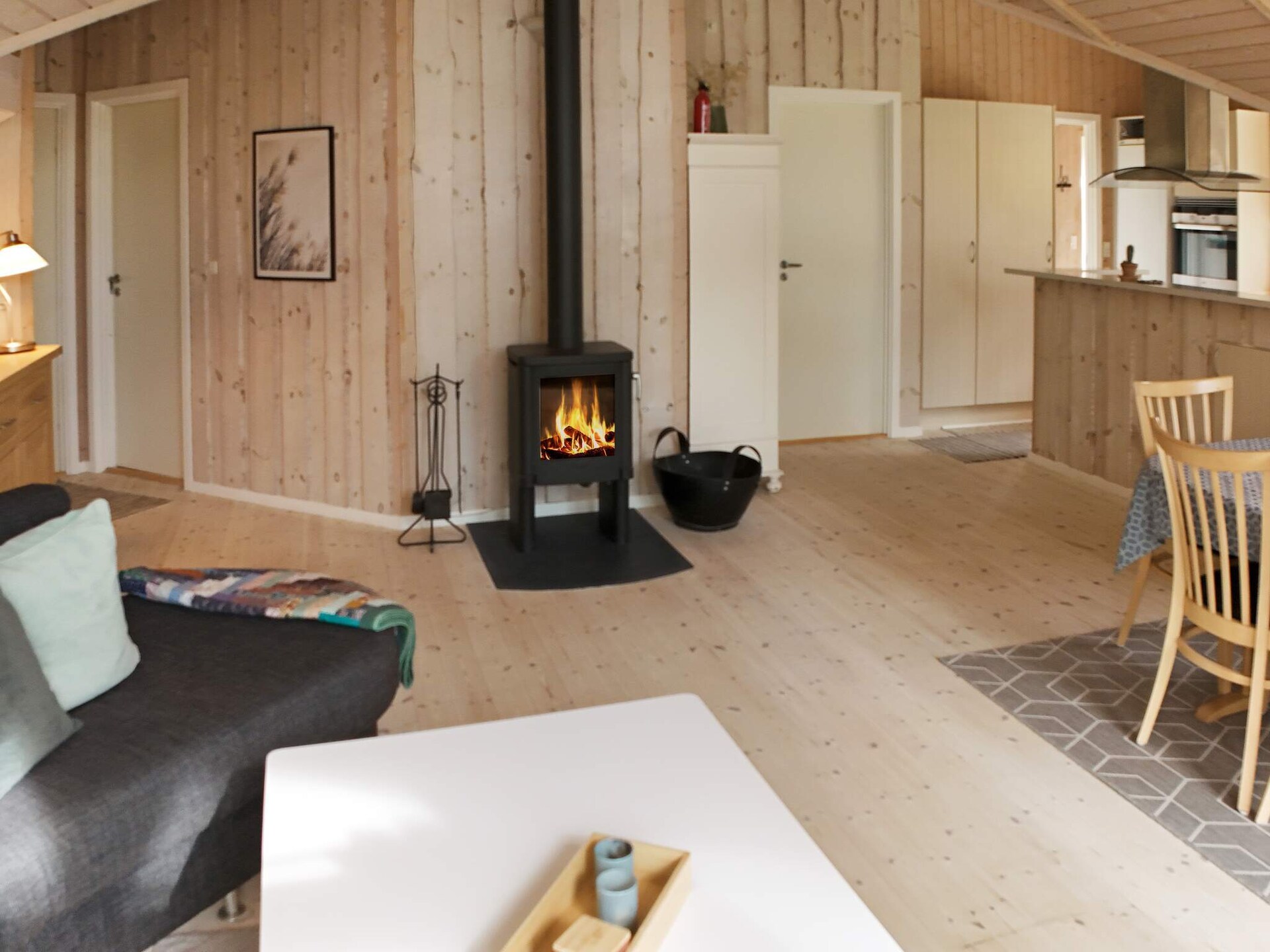 Vrijstaand vakantiehuis met sauna en houtkachel op 200 meter van de kust - foto 12