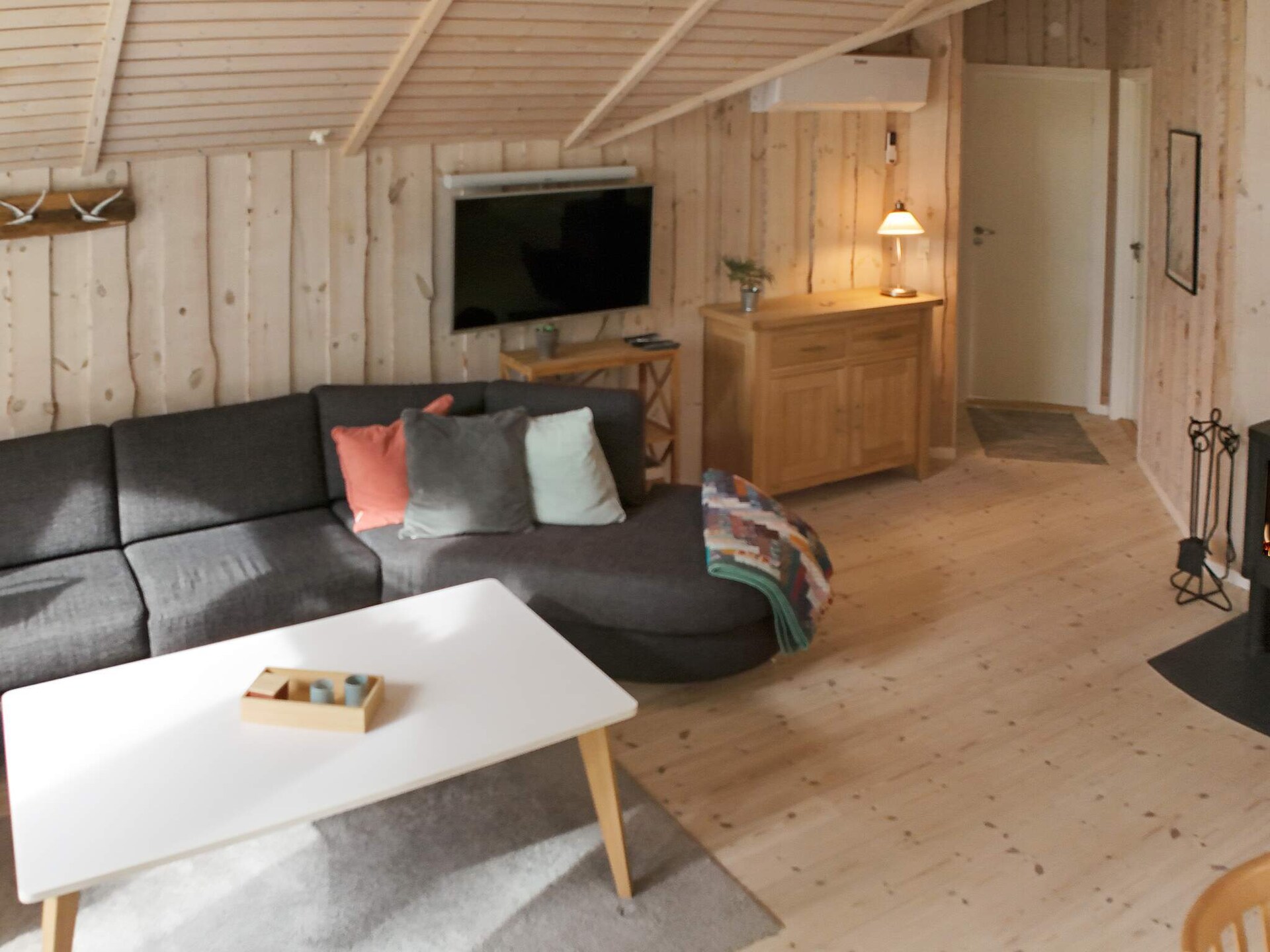 Vrijstaand vakantiehuis met sauna en houtkachel op 200 meter van de kust - foto 11