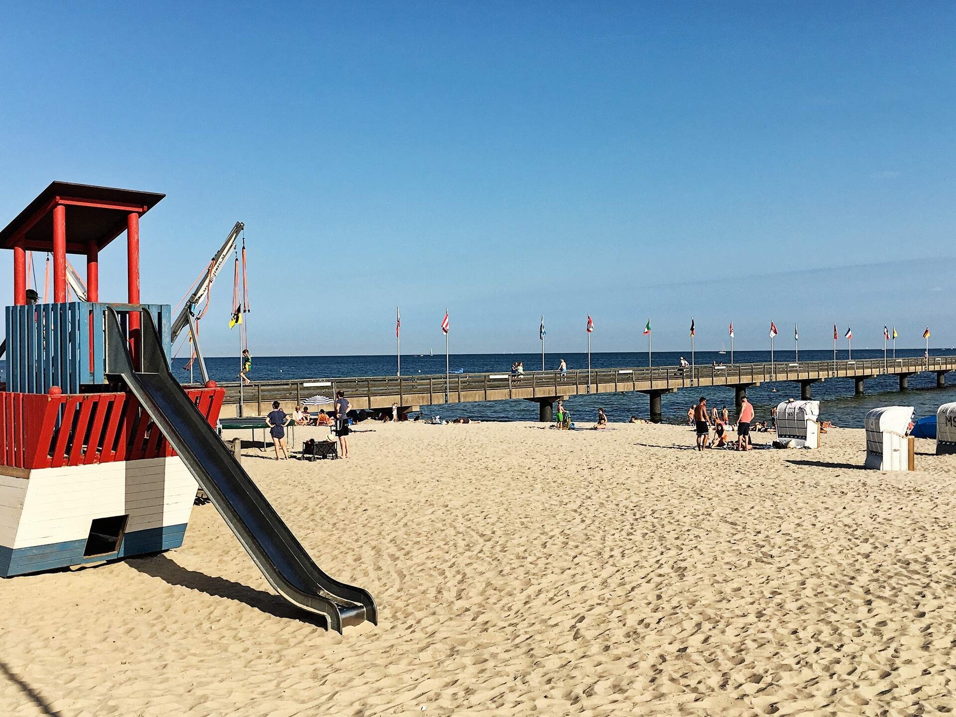 Licht vakantiehuis voor 8 personen op 500 meter van de Oostzee in Großenbrode - foto 22