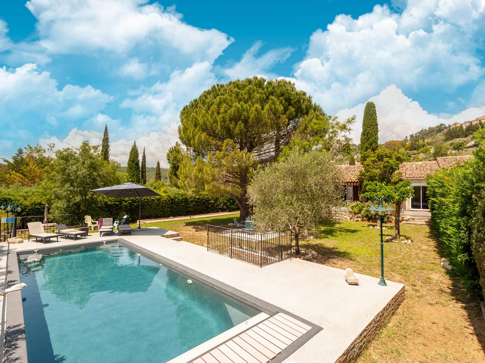 Op 950 m van het centrum: Villa Isclawa met privézwembad in Callian - foto 26