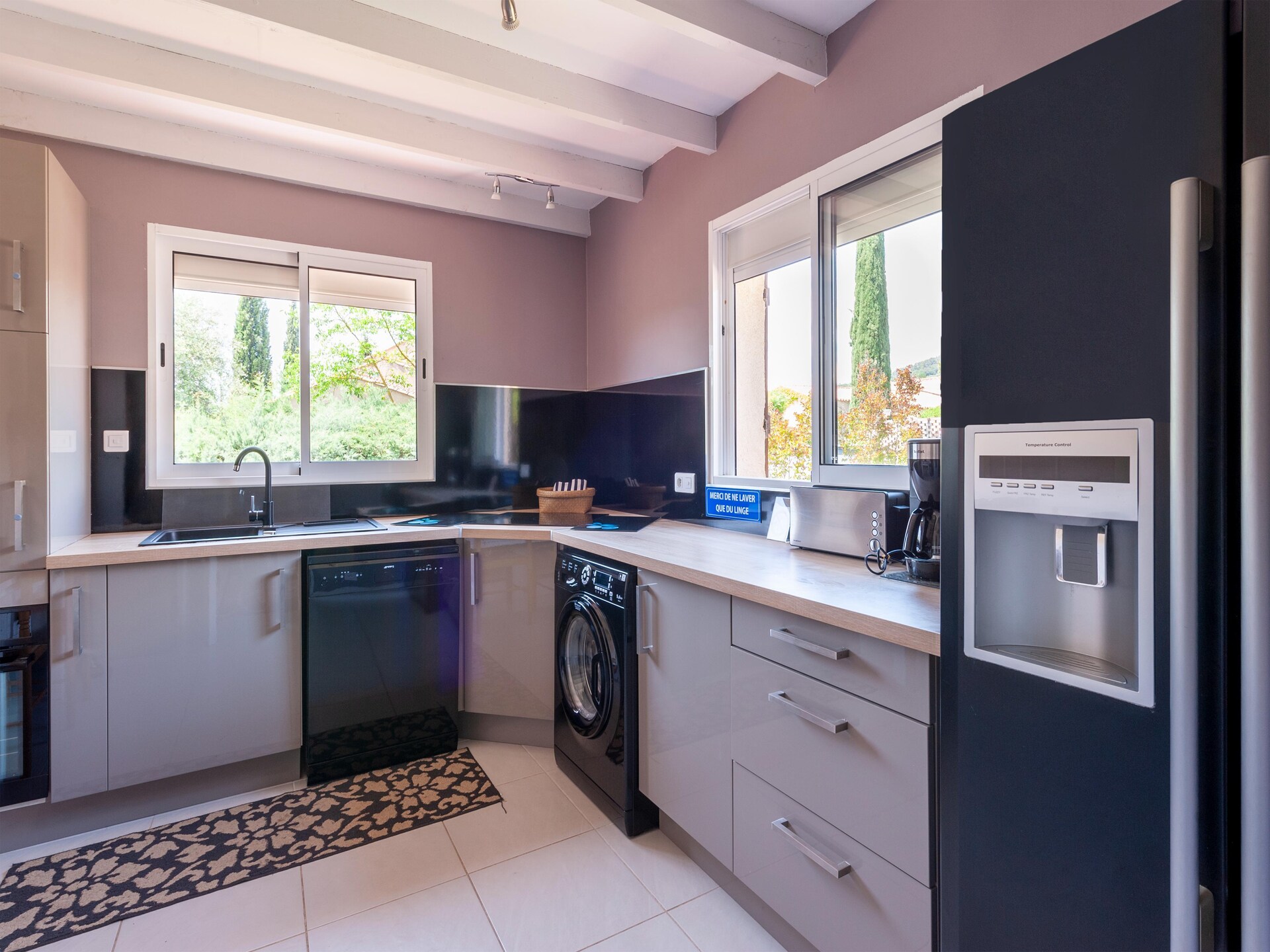 Op 950 m van het centrum: Villa Isclawa met privézwembad in Callian - foto 3
