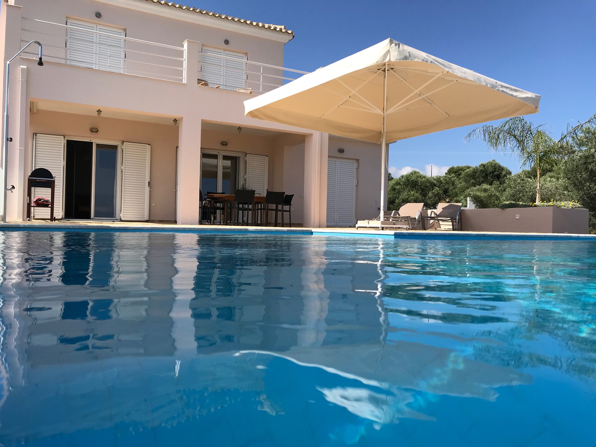 Villa Elia: Luxe privévilla met panoramisch uitzicht in olijfgaard nabij Finikounda - foto 17