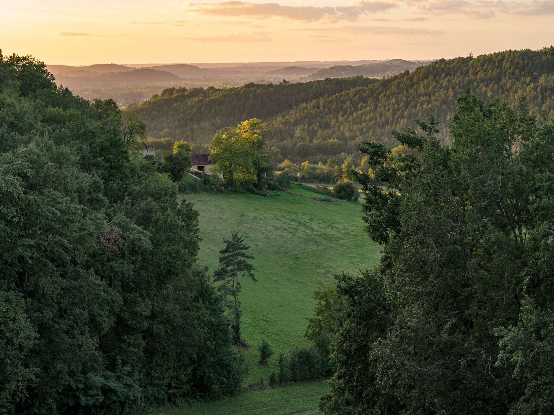 Authentiek landhuis voor 9 personen met privébos en zwembad in de Dordogne - foto 27