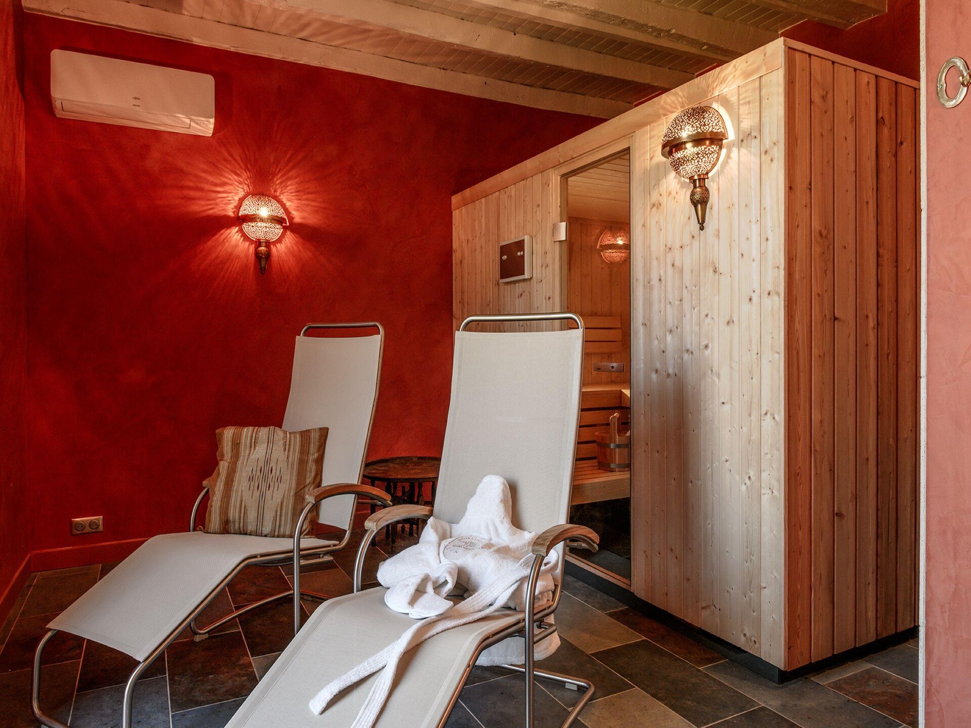 Authentiek landhuis voor 9 personen met privébos en zwembad in de Dordogne - foto 22