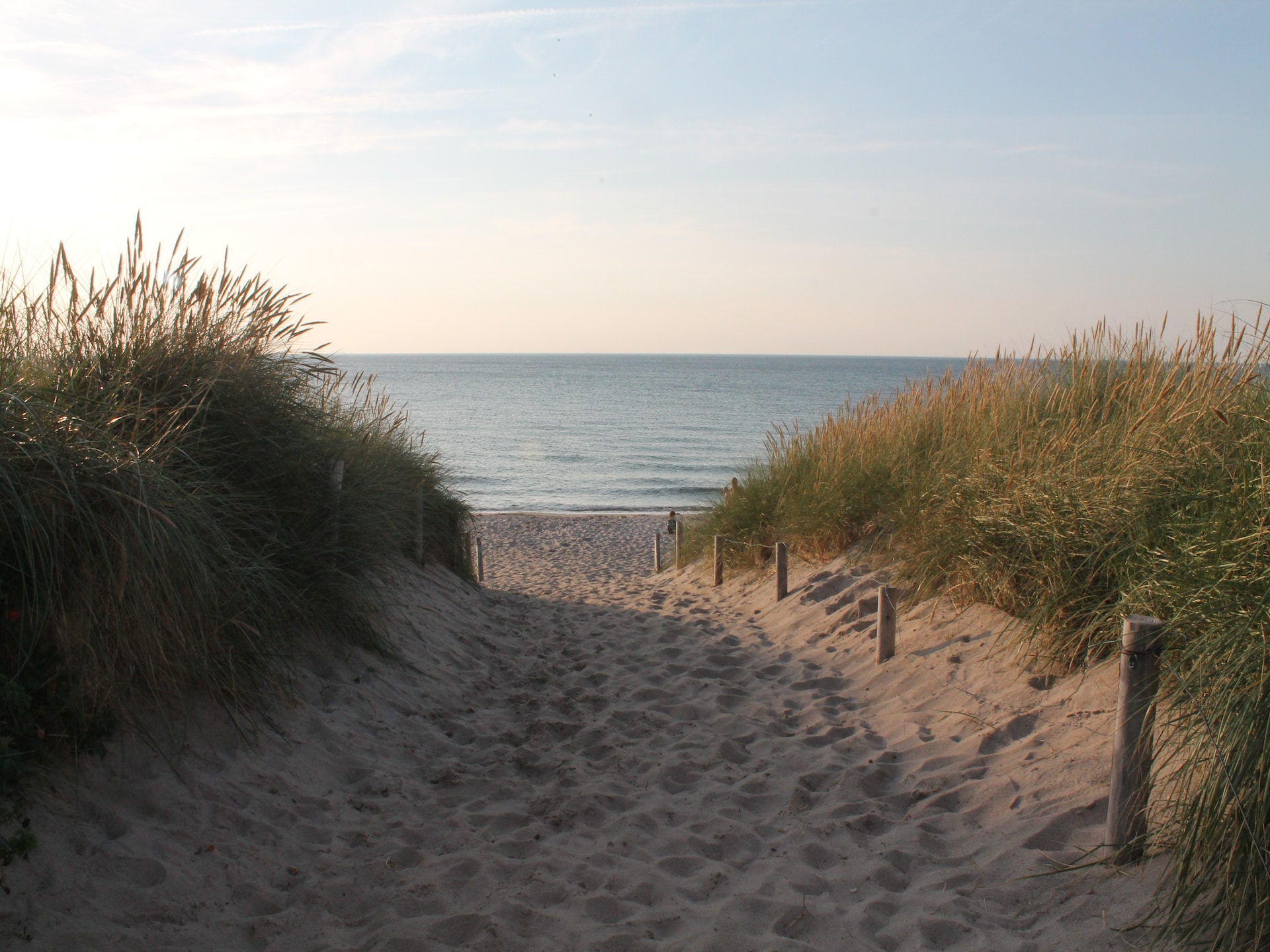Vrijstaand vakantiehuis met open haard en tuin, 1,2 km van het strand - foto 37