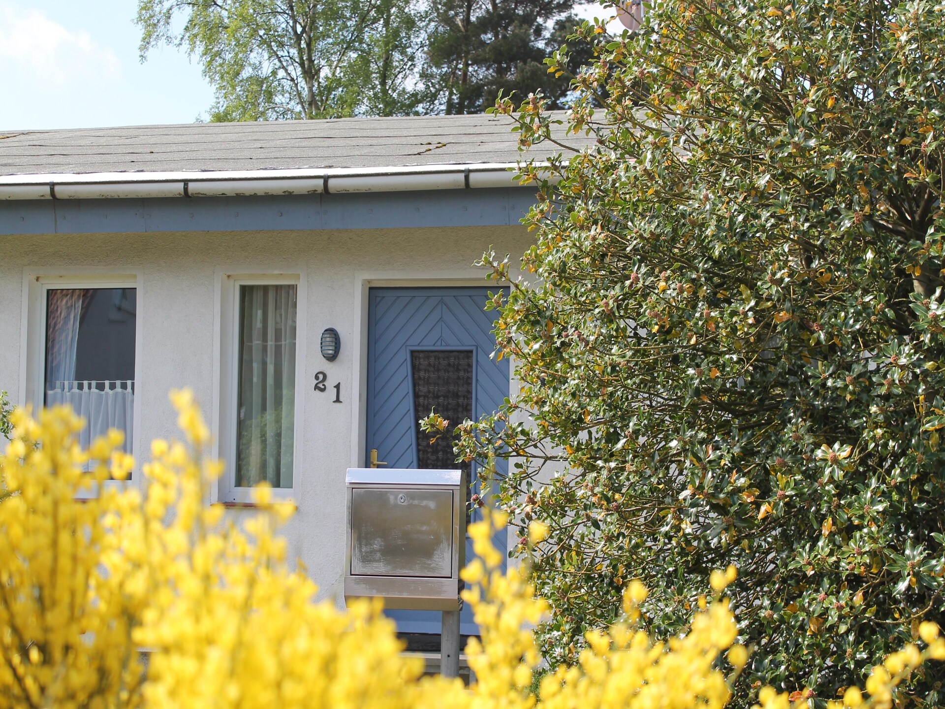 Vrijstaand vakantiehuis met open haard en tuin, 1,2 km van het strand - foto 9