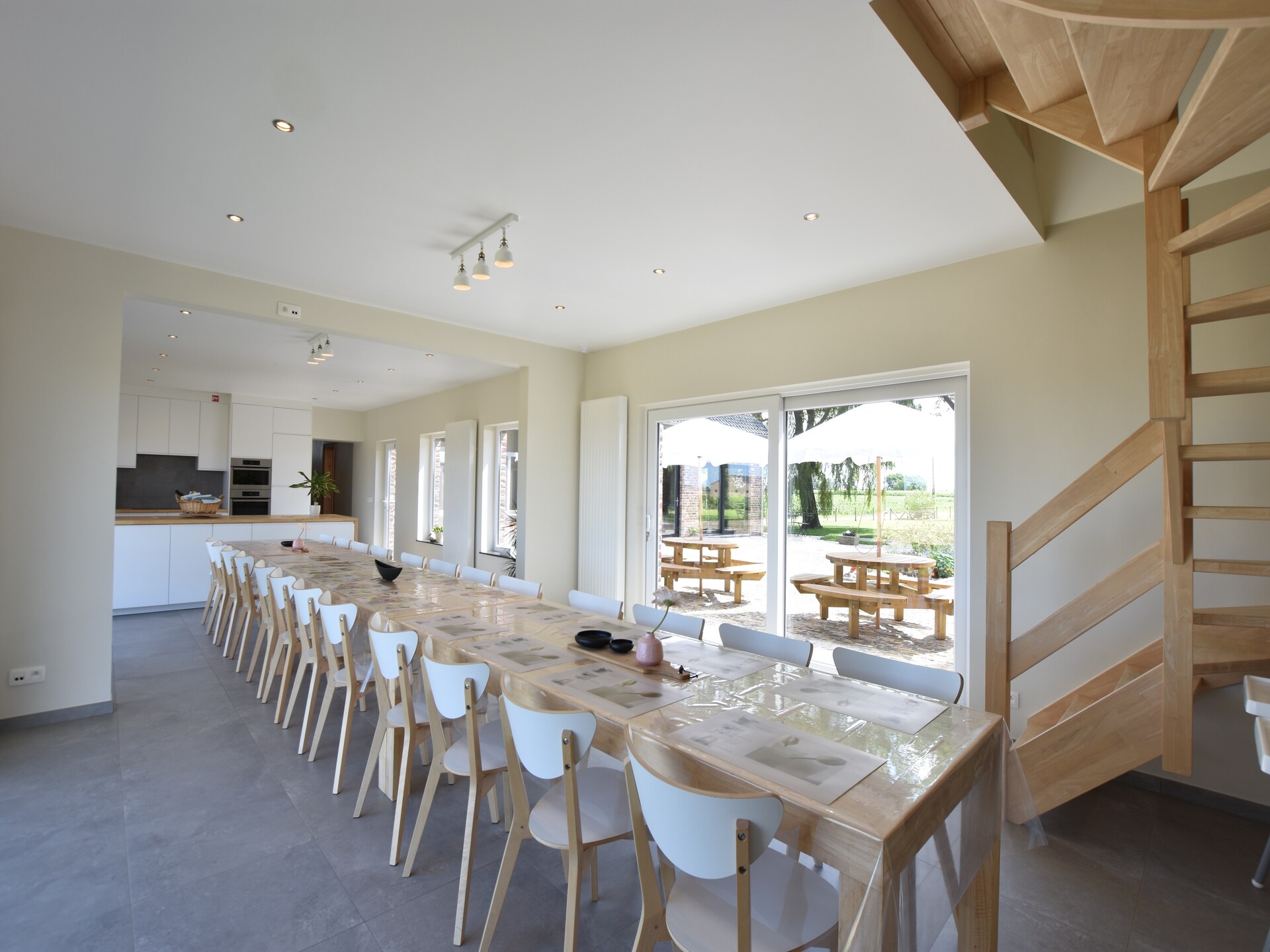 22-persoons landhuis in Roesbrugge met recreatieruimte en omheinde tuin - foto 4