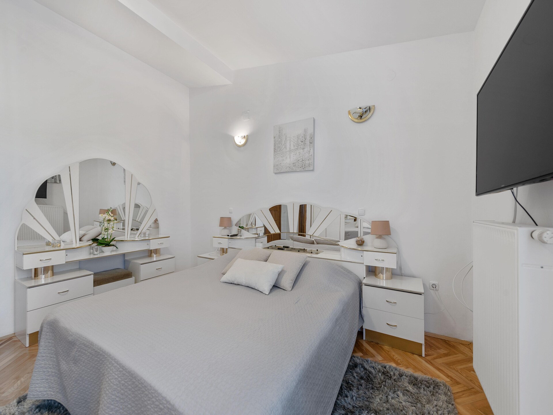 Ruim vakantiehuis voor 12 personen met privézwembad in de bossen van Neoric - foto 22