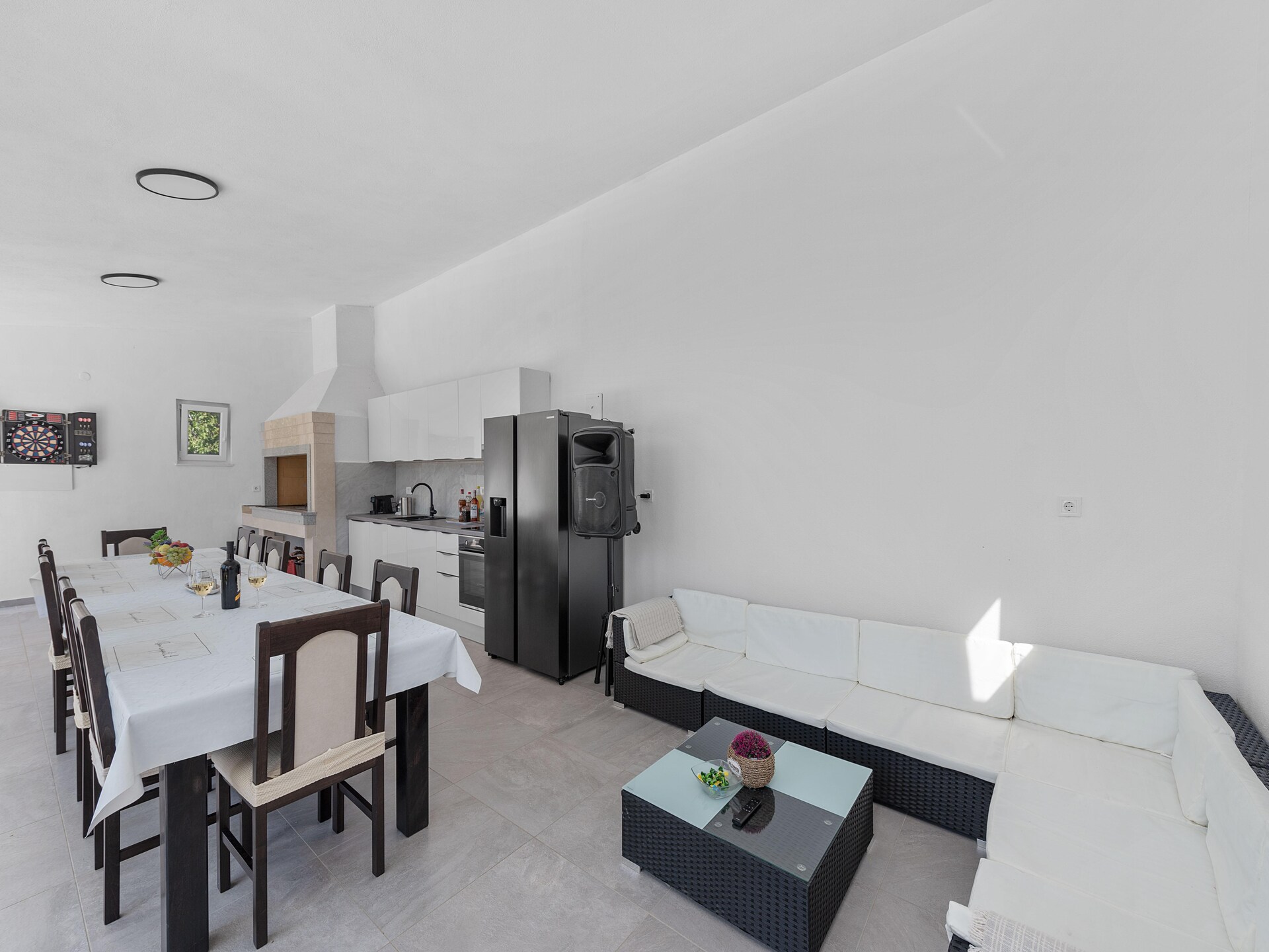 Ruim vakantiehuis voor 12 personen met privézwembad in de bossen van Neoric - foto 12