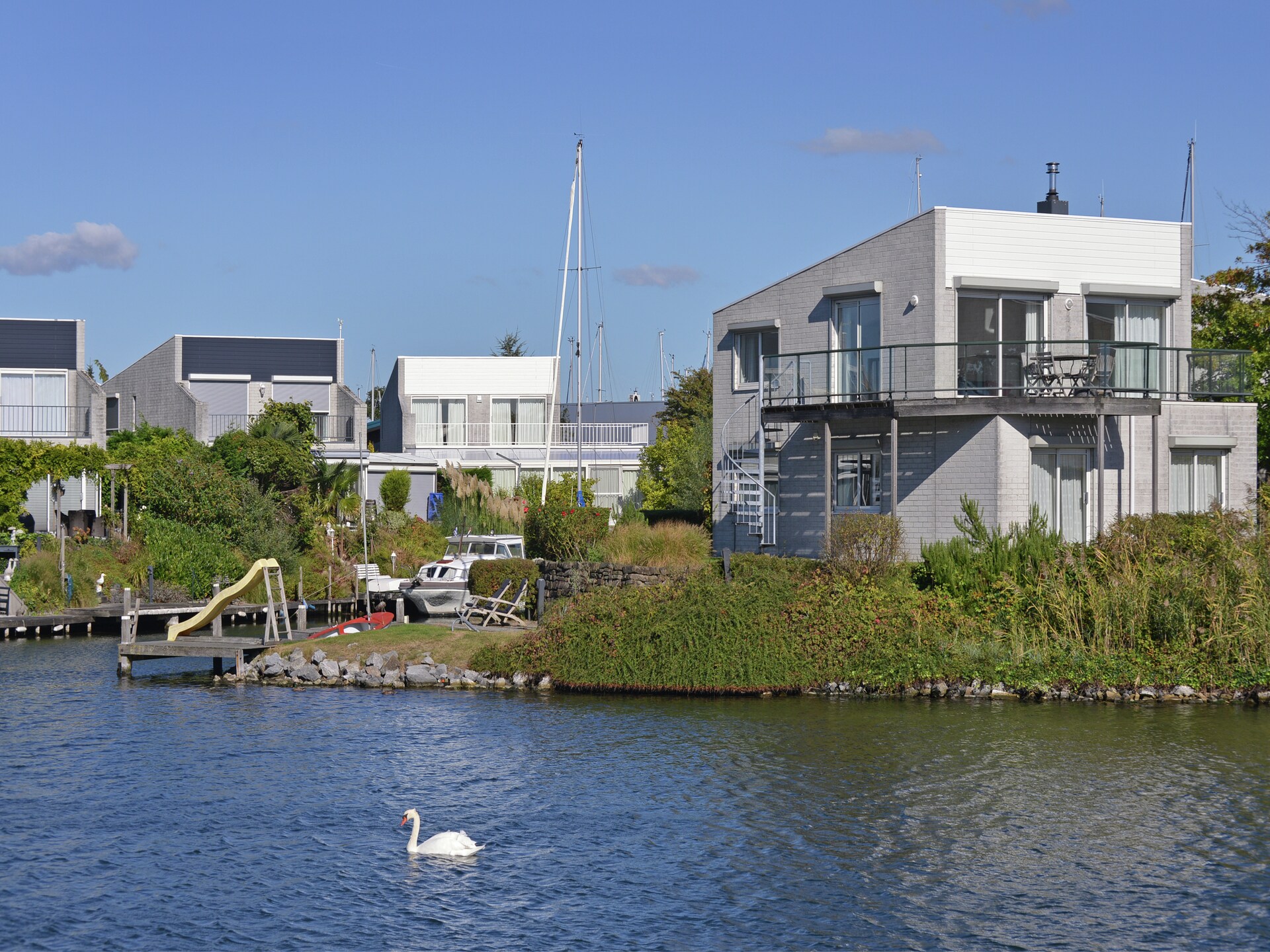 Luxe watervilla met aanlegsteiger aan het Veerse Meer in Kortgene - foto 11