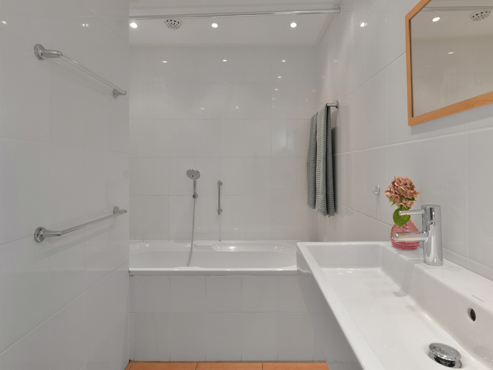 Vrijstaande bungalow aan Veerse Meer, 6 pers., 4 slaapkamers, bosrijk - foto 18