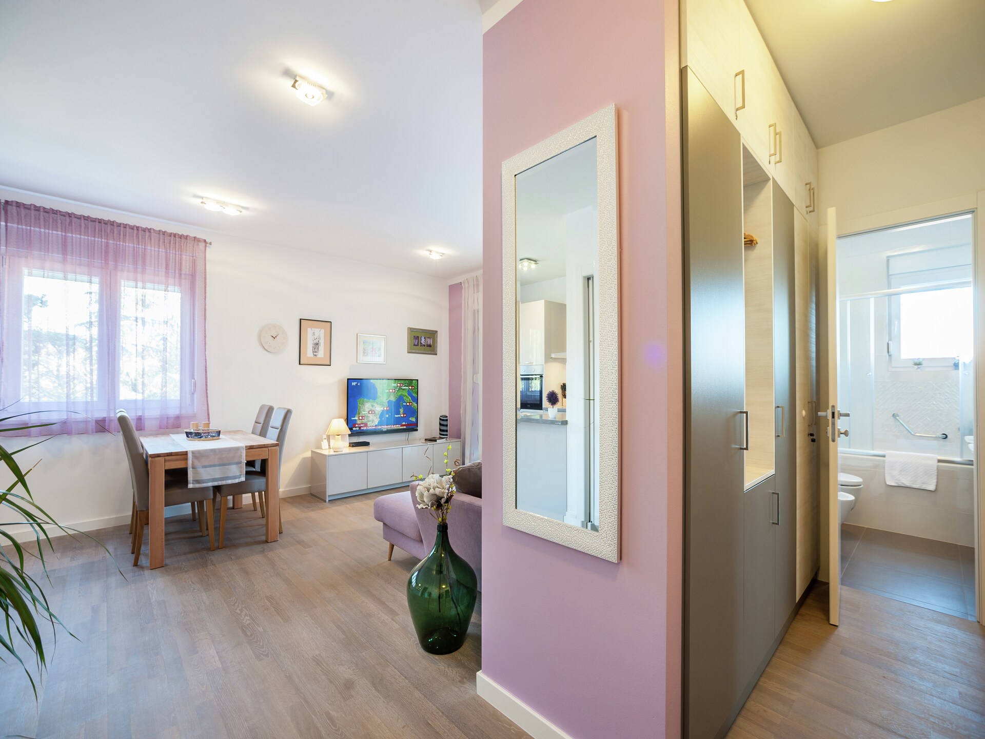Licht appartement op 400m van zee in het hart van Zadar - foto 17