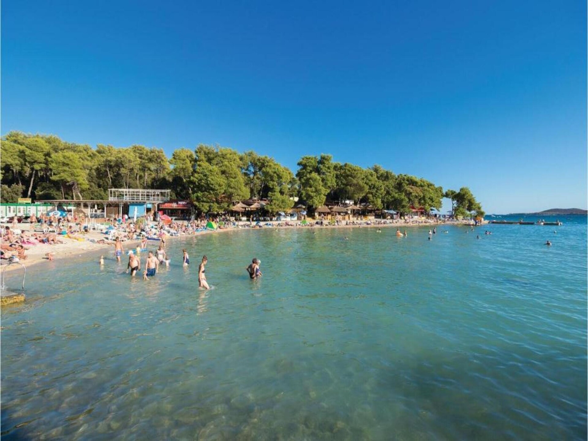 Licht appartement op 400m van zee in het hart van Zadar - foto 32
