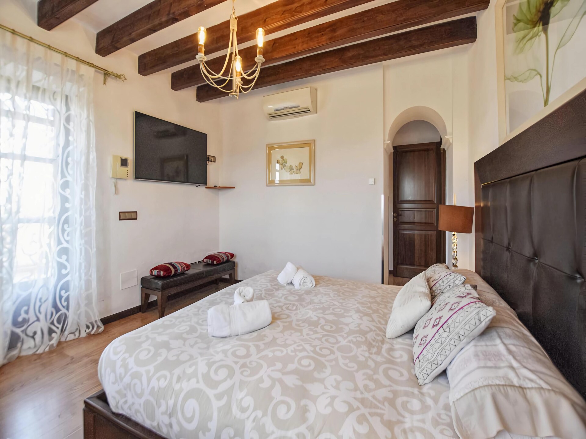 Landhuis Canova: 8-slaapkamer villa met privézwembad nabij Ariany - foto 24