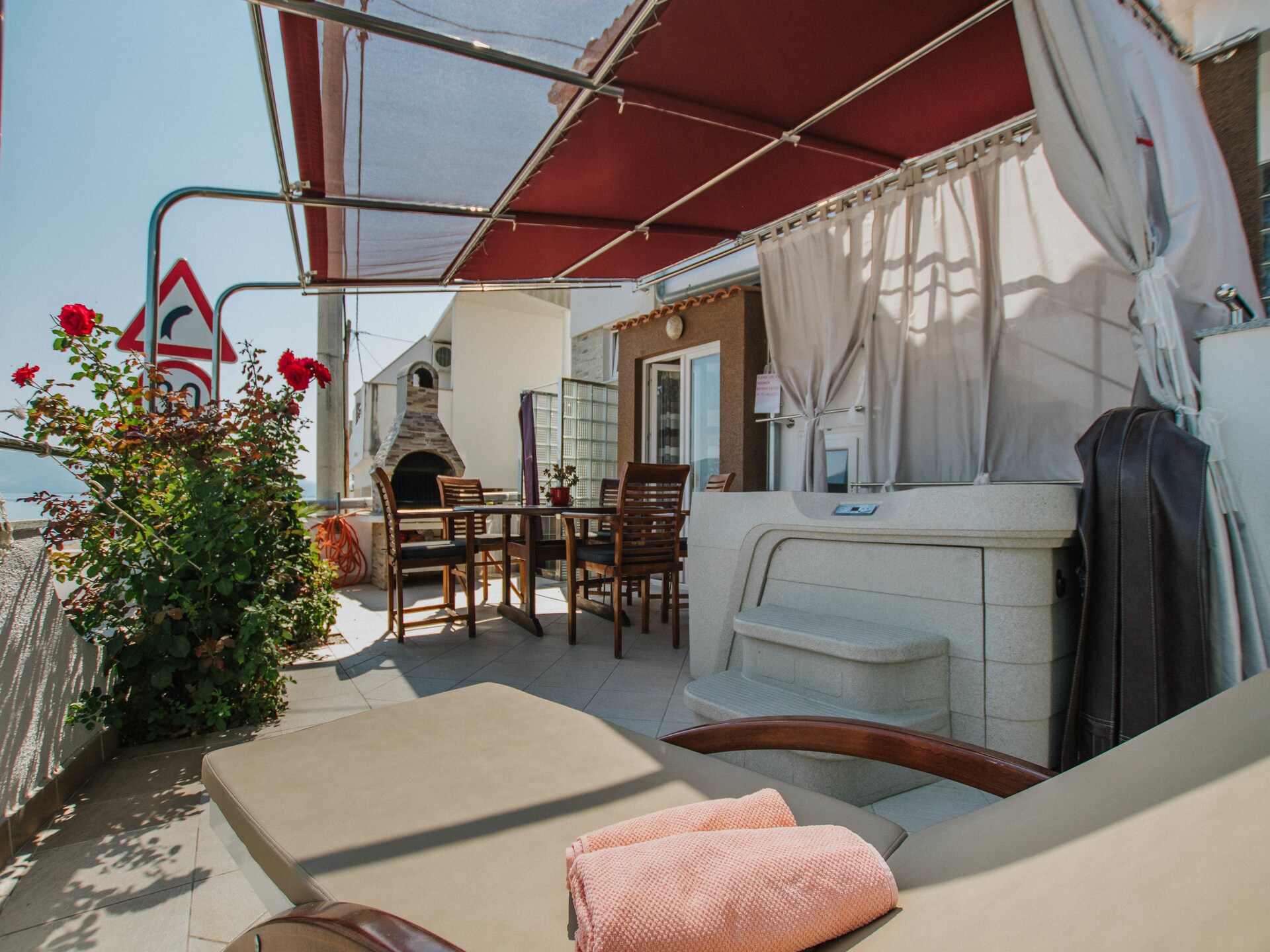 Vrijstaande villa Marin in Arbanija, op slechts 10 meter van het strand - foto 7