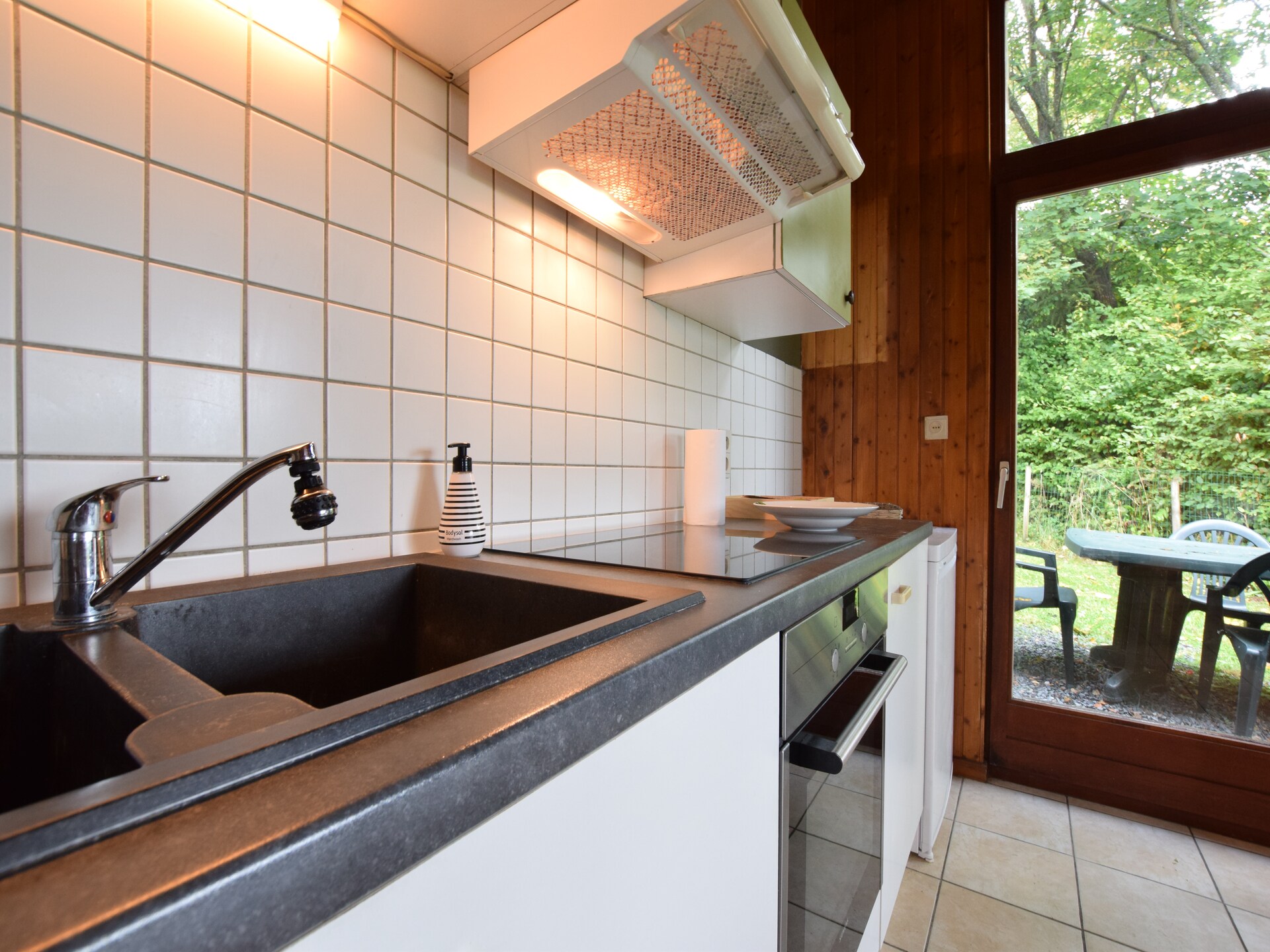 Op 1,0 km van het meer: knus 4-persoons vakantiehuis in Tenneville - foto 14