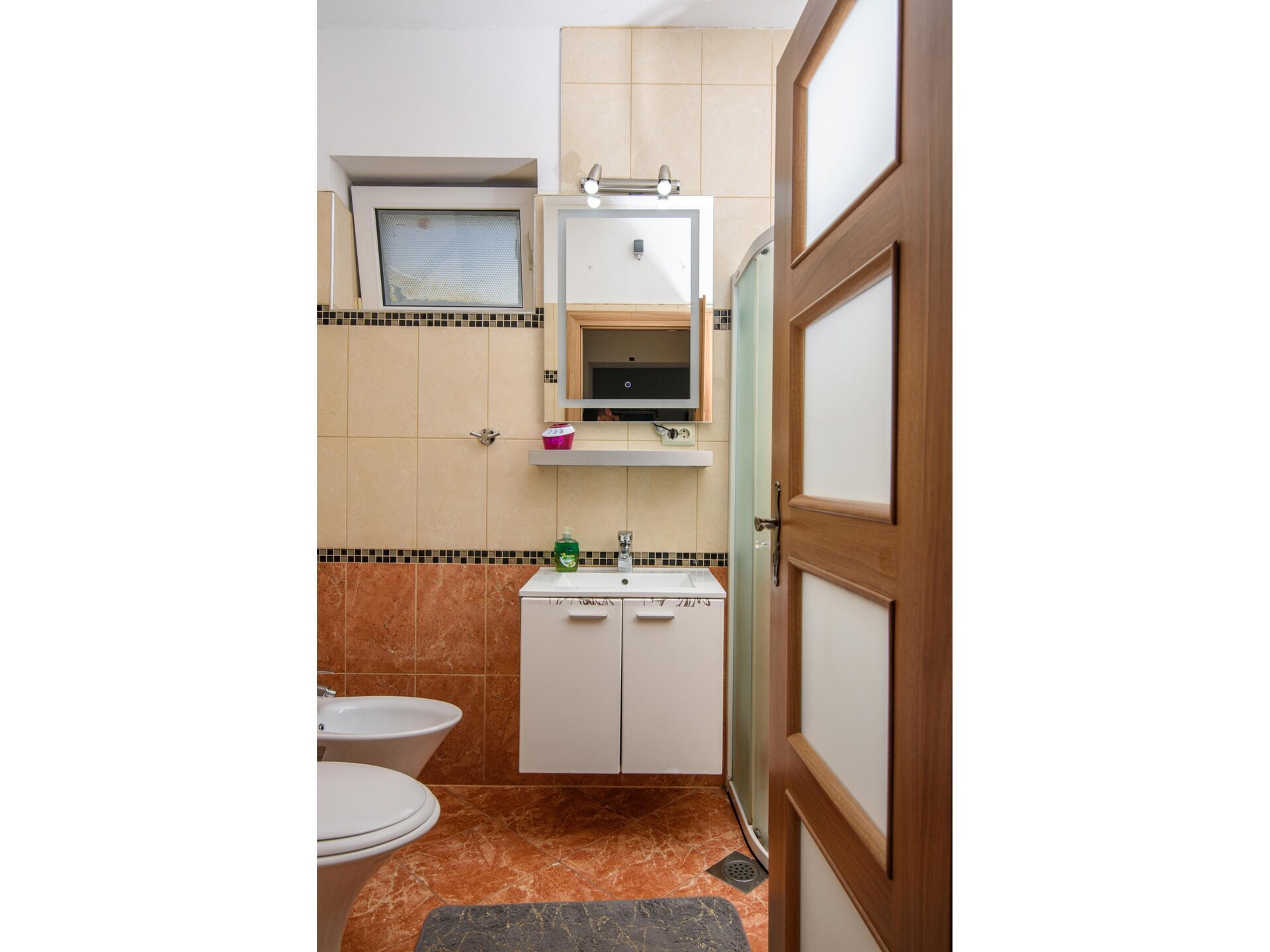 Aan het strand: Ruim appartement in Trogir - Arbanija voor 6 personen - foto 18