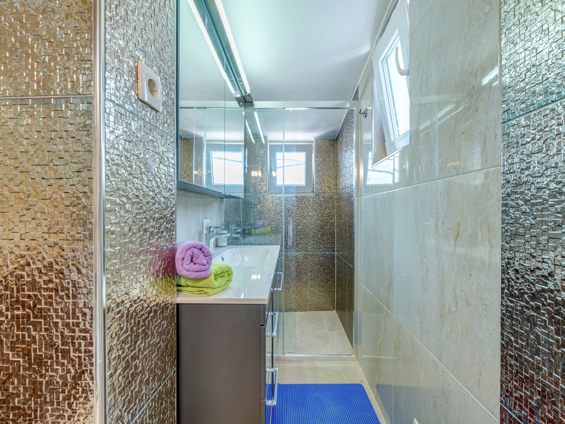 4-persoons appartement aan het strand in Trogir - Arbanija - foto 23