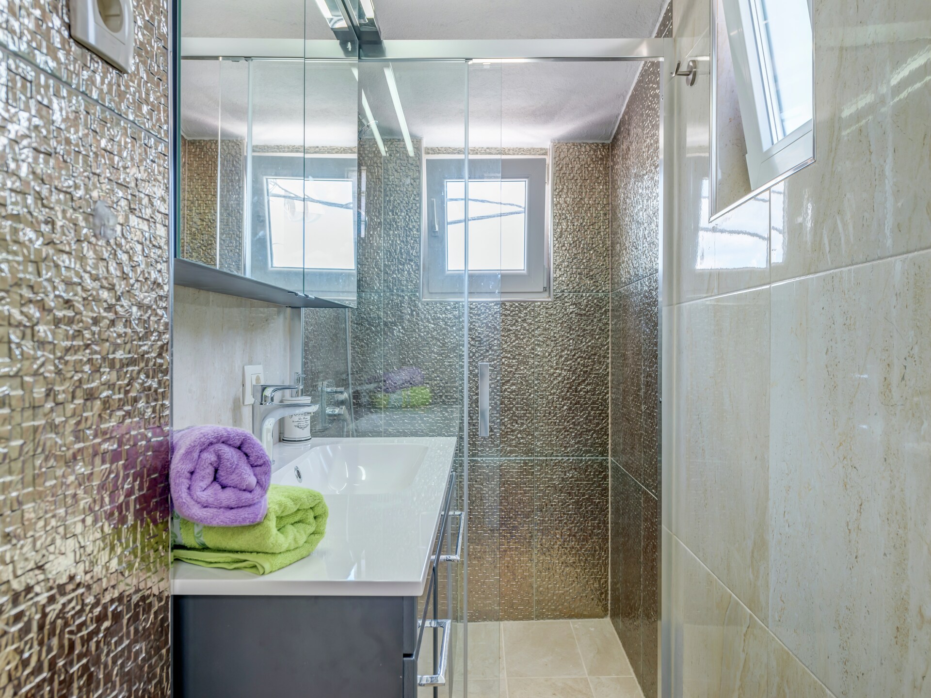 4-persoons appartement aan het strand in Trogir - Arbanija - foto 19