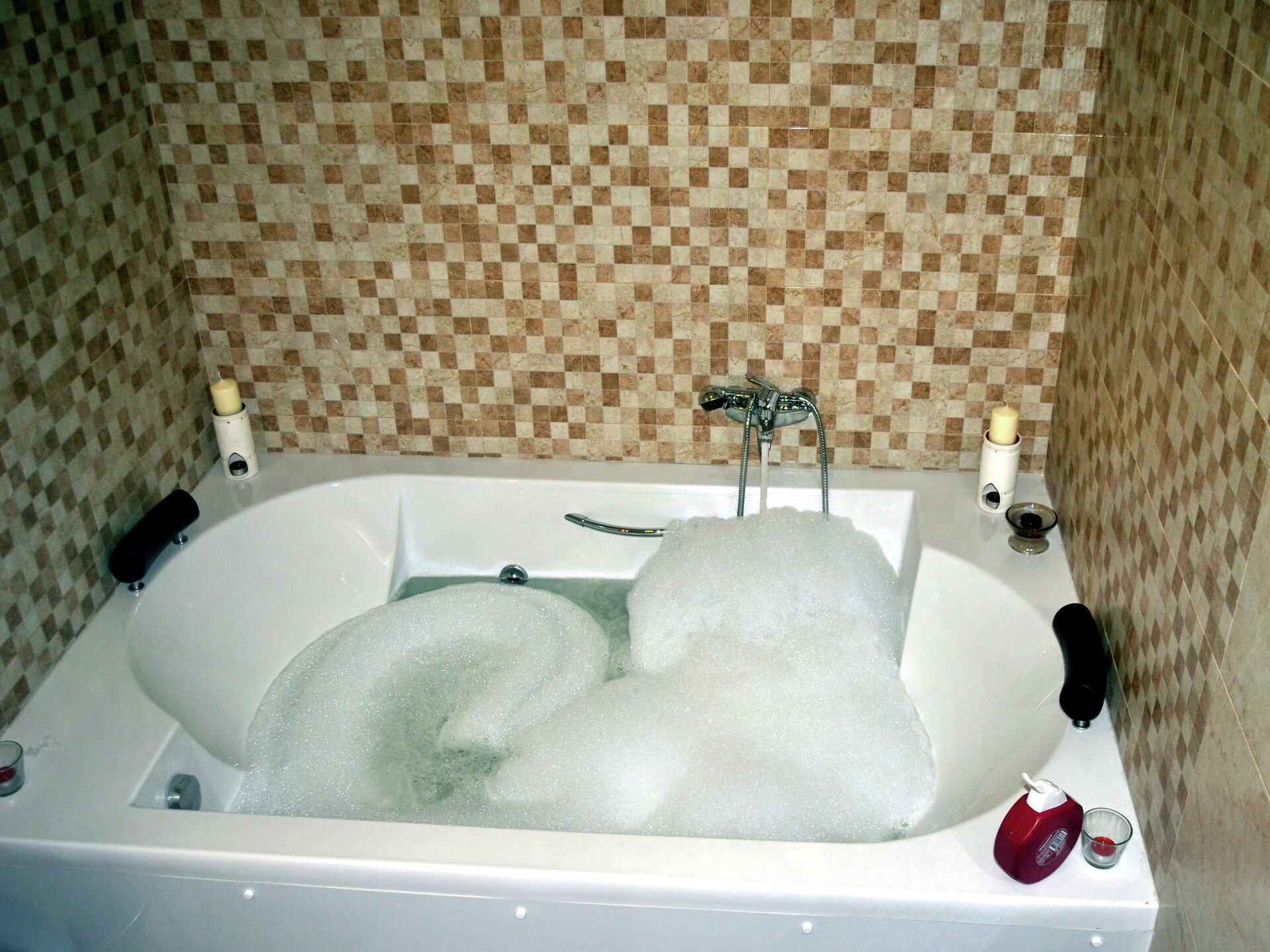 El Dolmen: Charmant vakantiehuis met zwembad en jacuzzi in Bernuy Salinero - foto 12