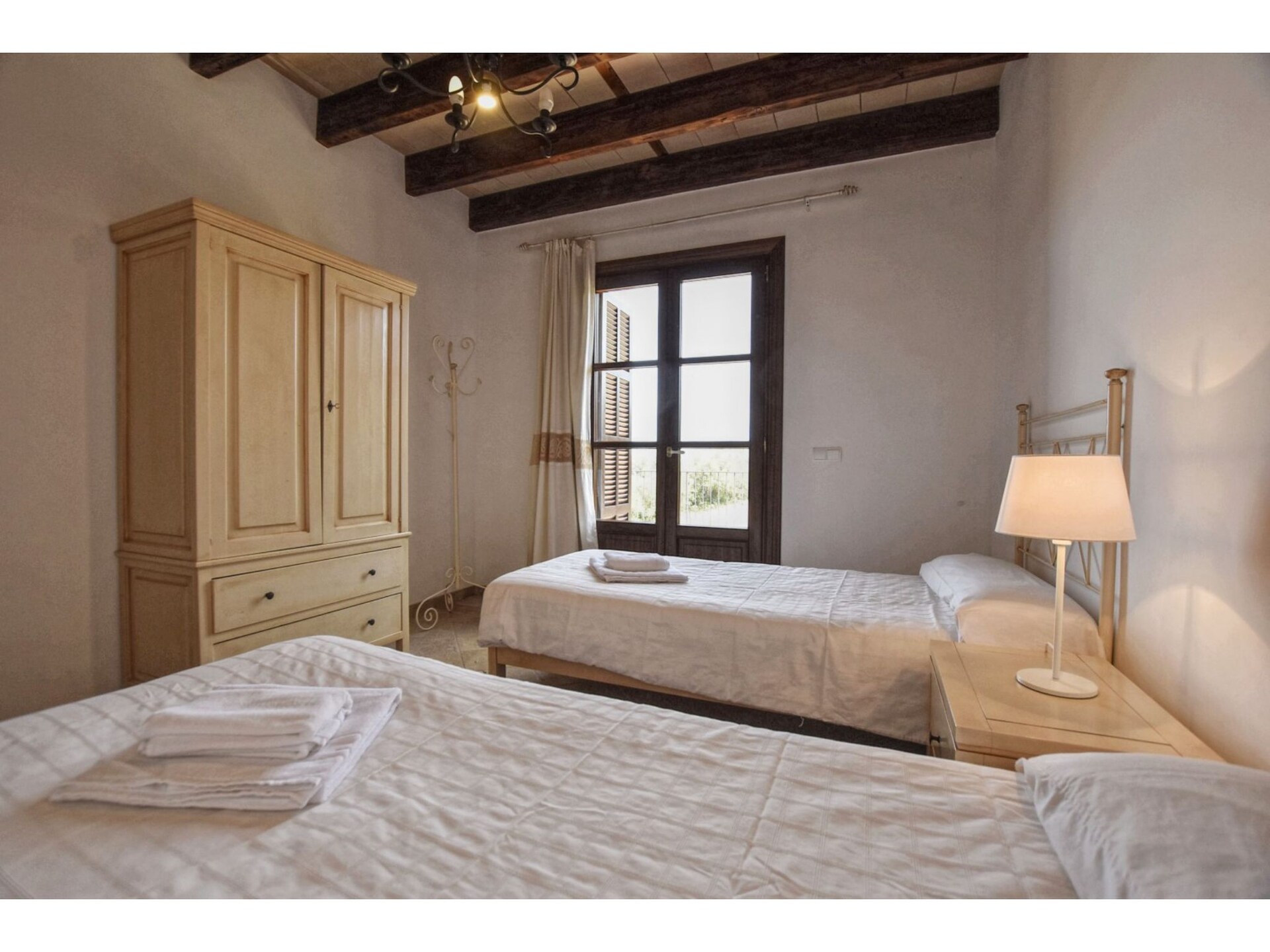Authentiek landhuis in Petra met privézwembad en weids uitzicht - foto 26