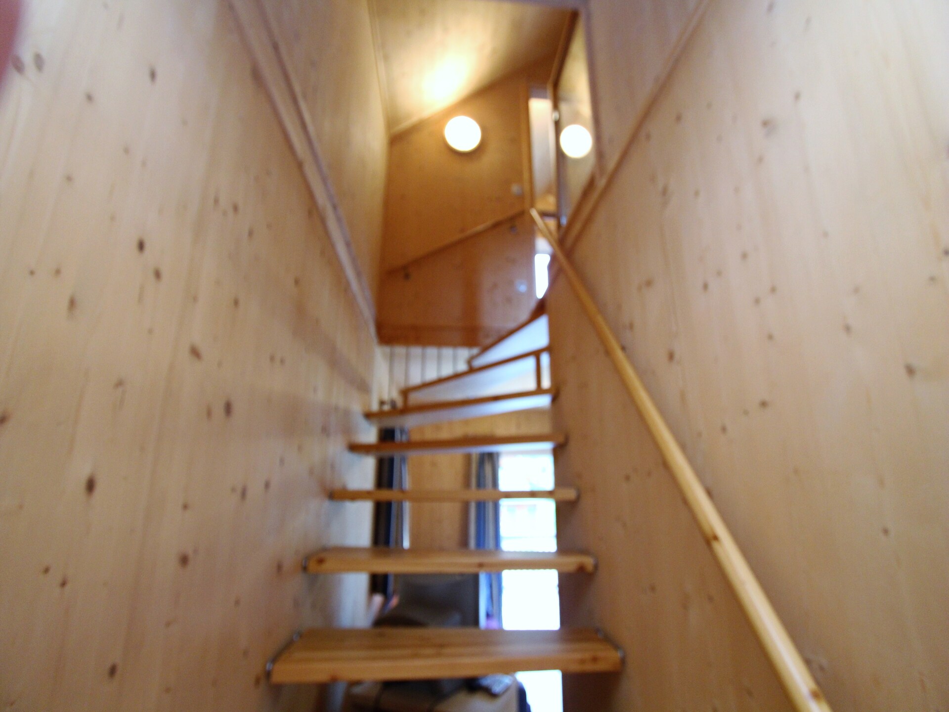 Vrijstaand houten chalet aan het meer in de bossen van Stiermarken - foto 14