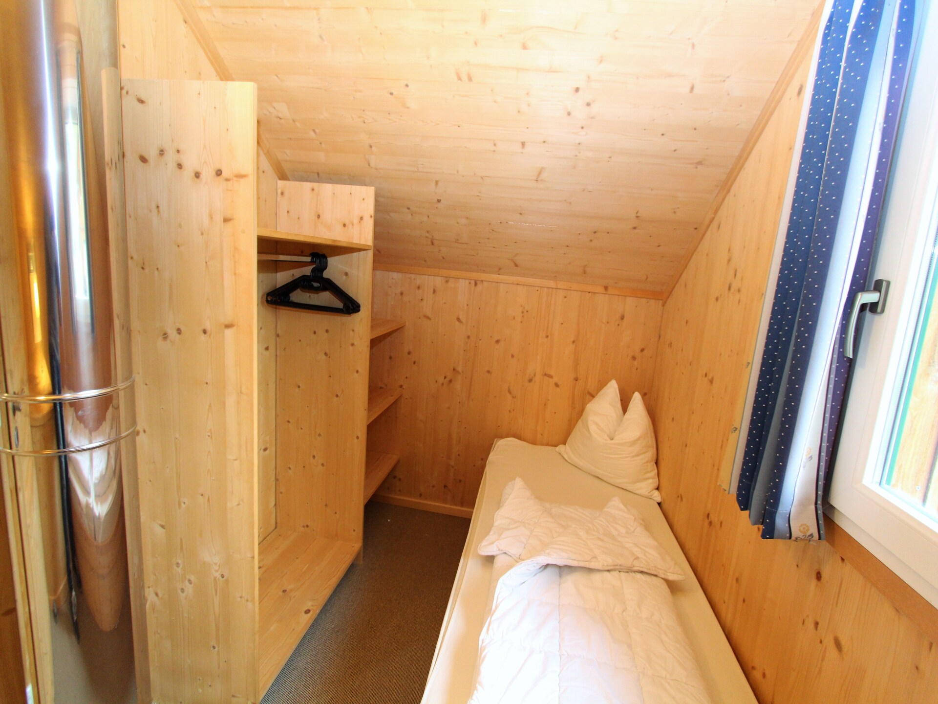 Vrijstaand houten chalet aan het meer in de bossen van Stiermarken - foto 18