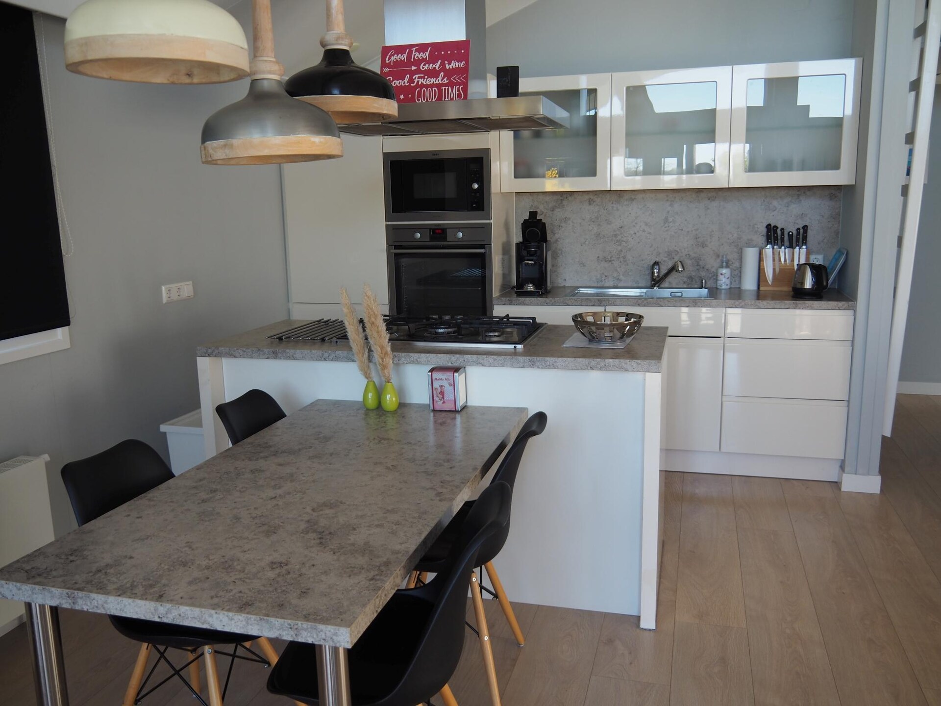 Modern vakantiehuis aan de Goese Golf met tuin en zwembad - foto 15