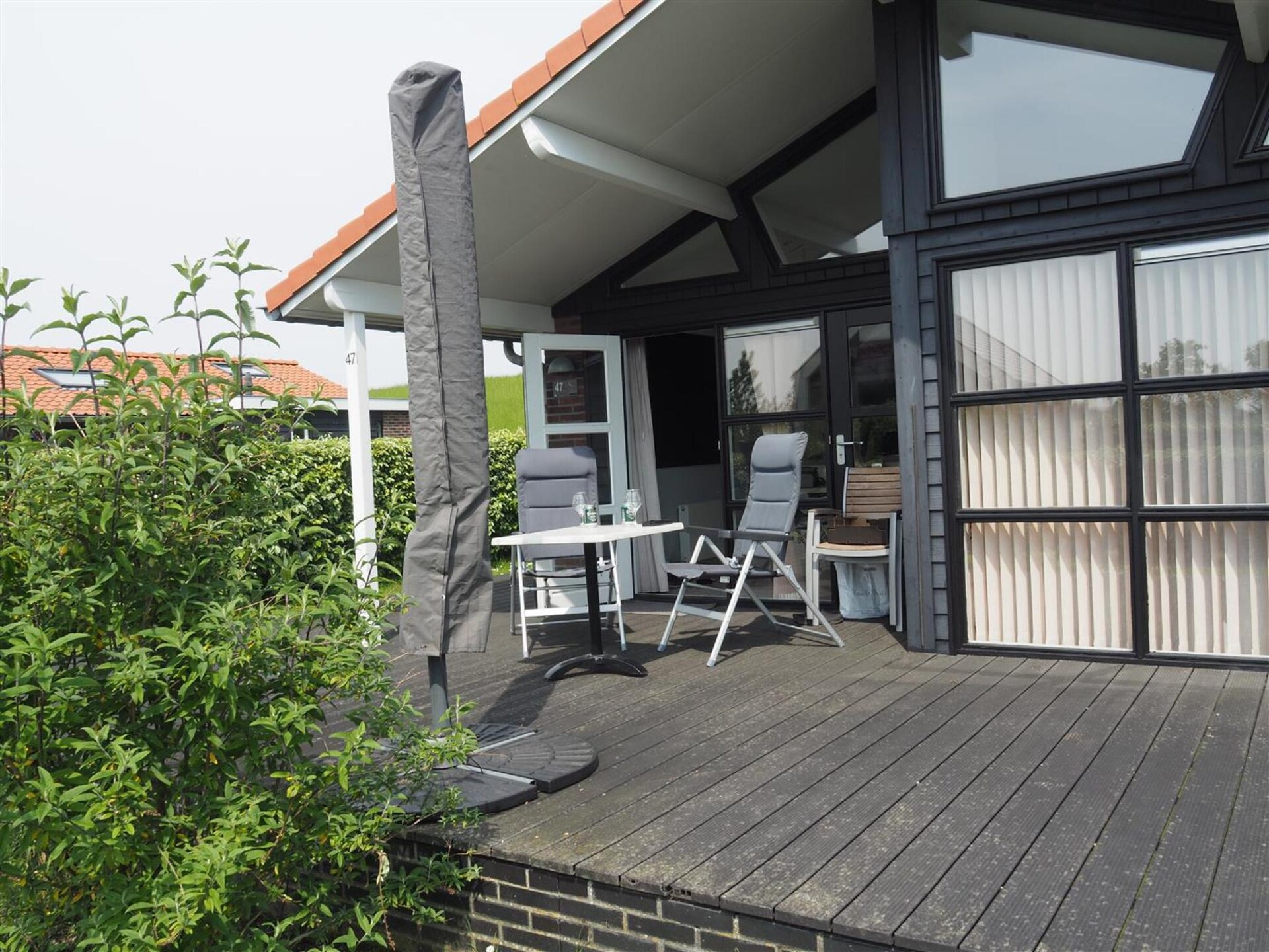 Modern vakantiehuis aan de Goese Golf met tuin en zwembad - foto 23
