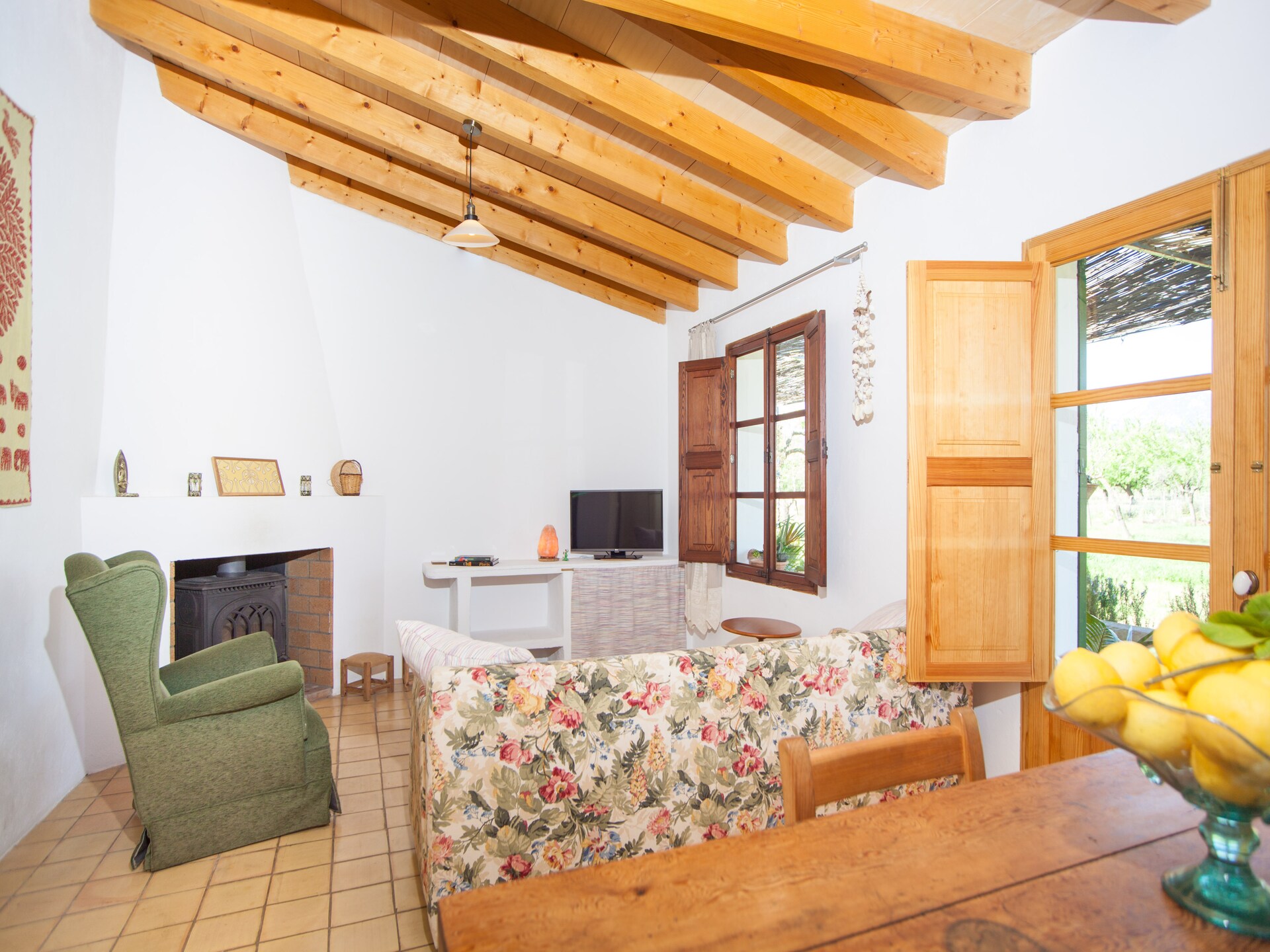 Intieme villa met zoutwaterbad en uitzicht op de Tramuntana, nabij Selva - foto 8