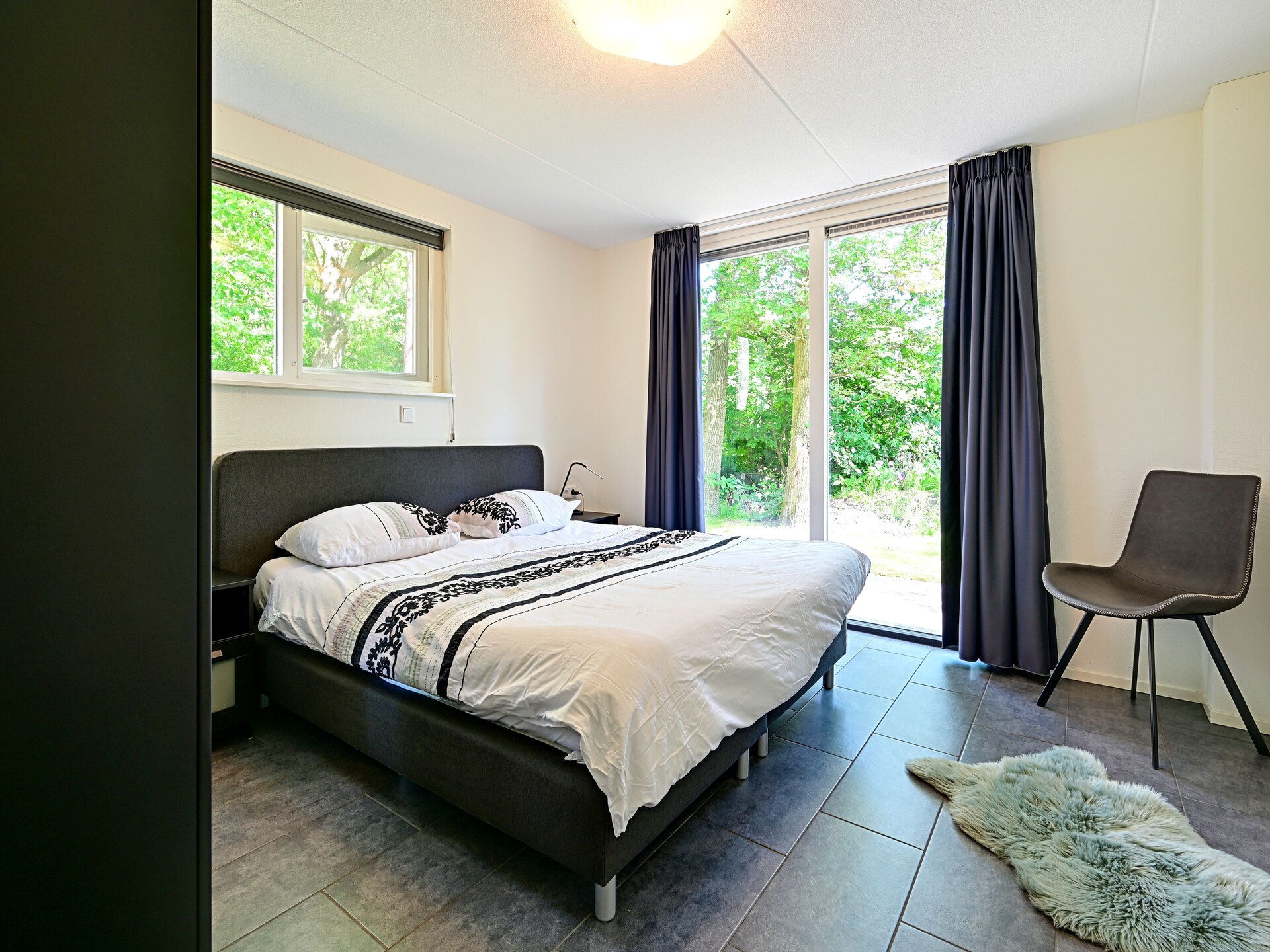 Wellness vakantiehuis Zijzicht met sauna en bubbelbad in bosrijk Reutum - foto 1