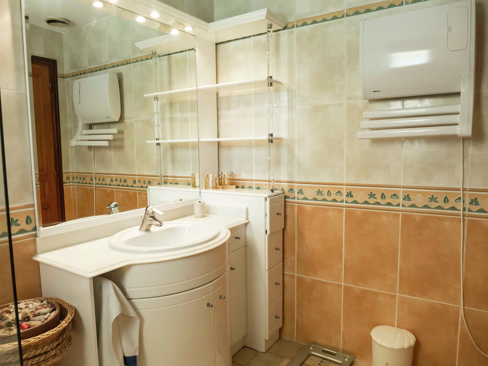 Stijlvol vakantiehuis met privézwembad in historisch Narbonne - foto 20