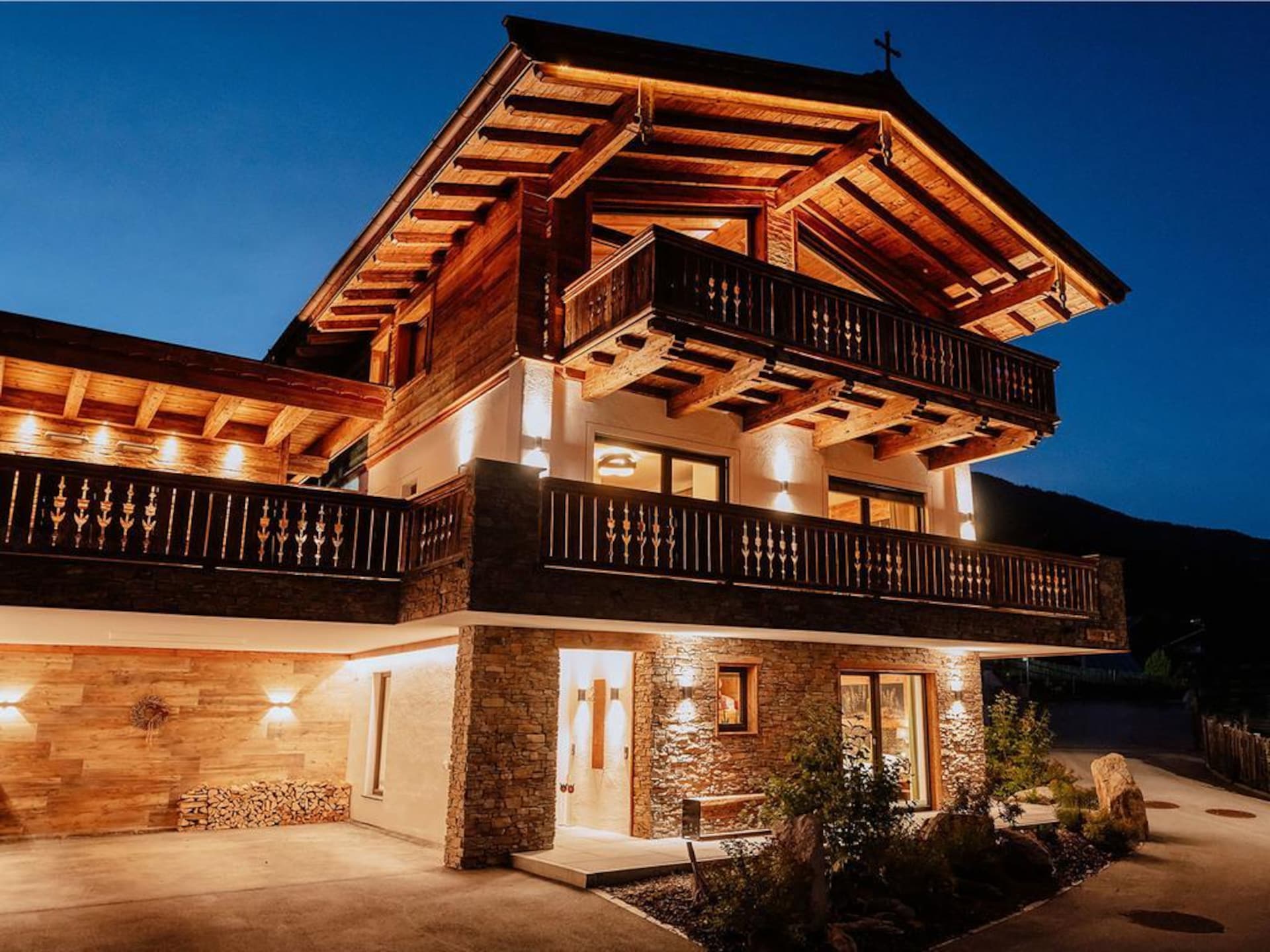 Aan de piste: Luxe Nationalpark Chalet Tulpspitze in Neukirchen - foto 1