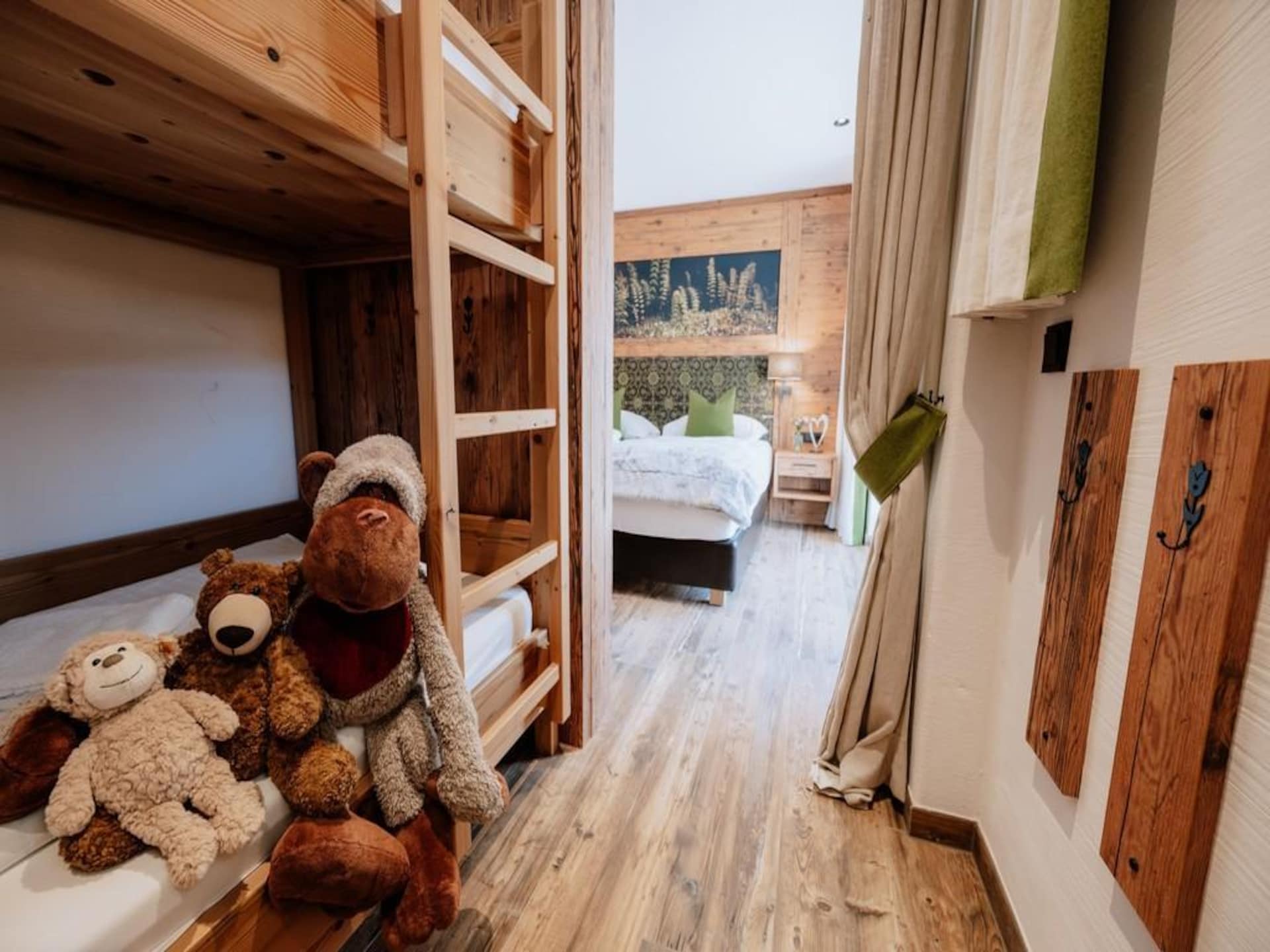 Aan de piste: Luxe Nationalpark Chalet Tulpspitze in Neukirchen - foto 15