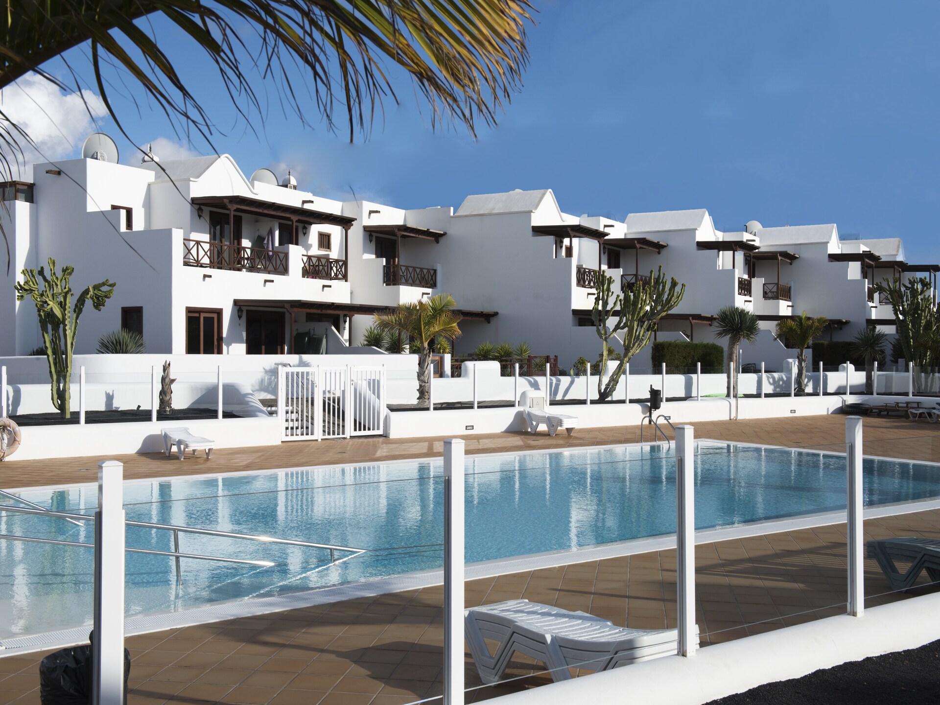 Sfeervol vakantiehuis met gedeeld zwembad, dichtbij strand Playa Blanca - foto 11