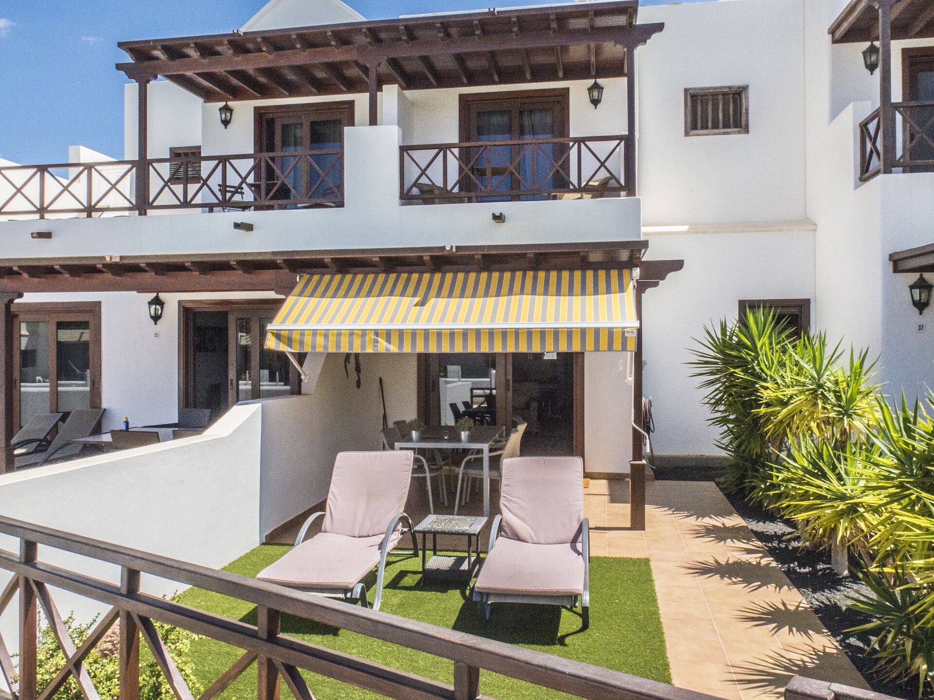 Sfeervol vakantiehuis met gedeeld zwembad, dichtbij strand Playa Blanca - foto 15