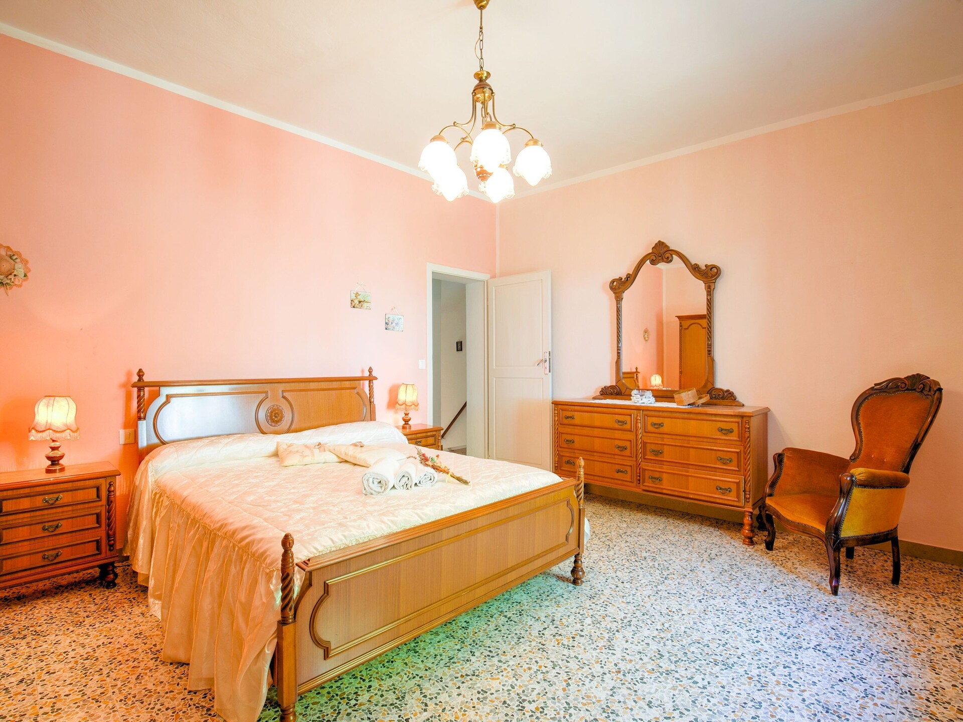 La Casa dei Nonni: Ruim vakantiehuis in Chianni voor 8 personen - foto 9